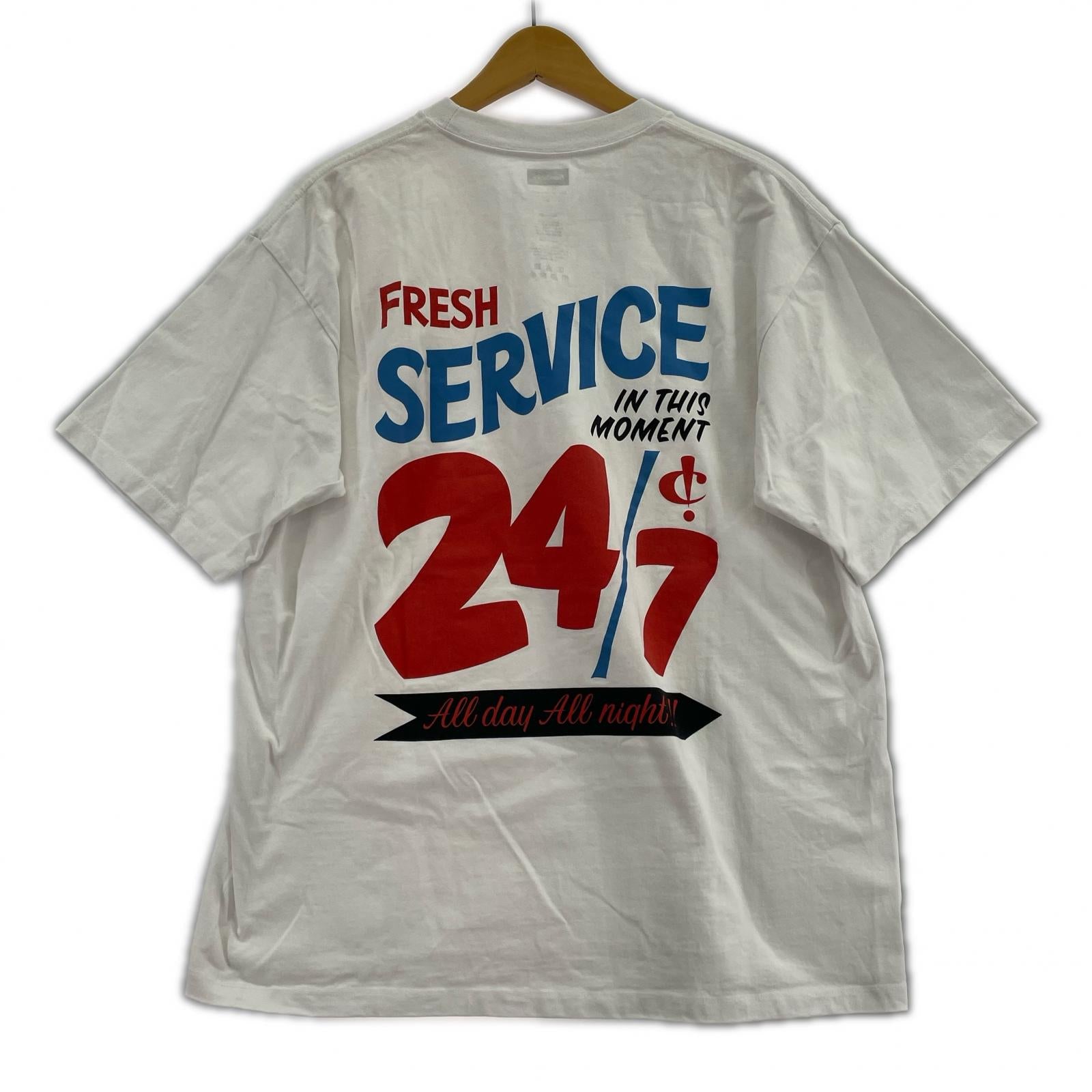 半袖Ｔシャツ CORPORATE PRINTED TEE 白 (M) M ホワイト