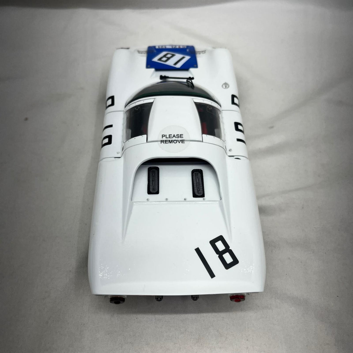 EXOTO ポルシェ910 スケールカー