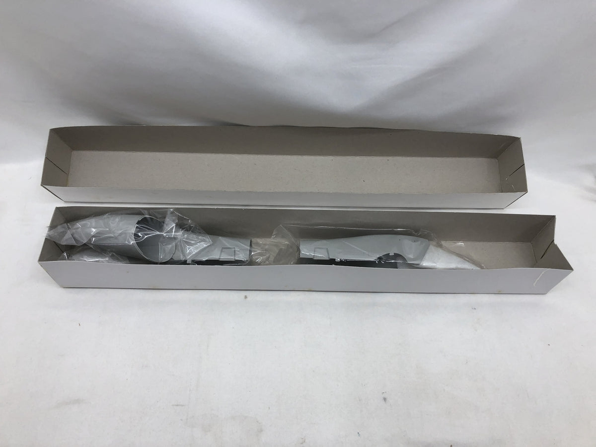トランペッター 1/32 Su-27 フランカーB ミリタリープラモ