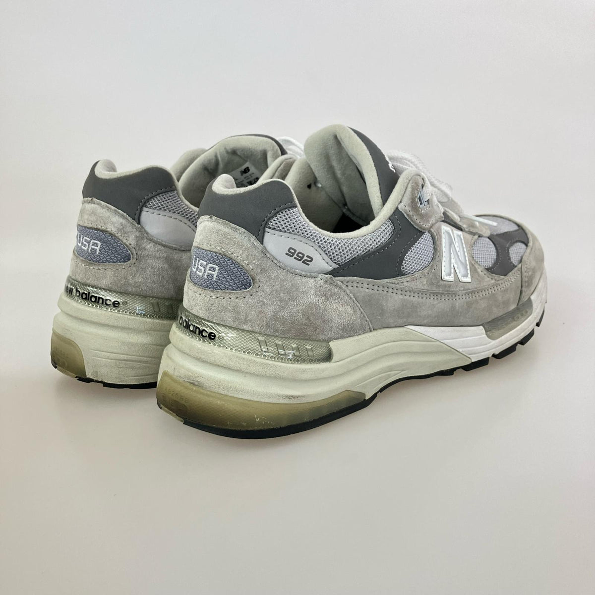 スニーカー 992 GRAY M992GR US9.5 27.5cm 27.5cm (US9 1/2 UK9 EU45) グレー