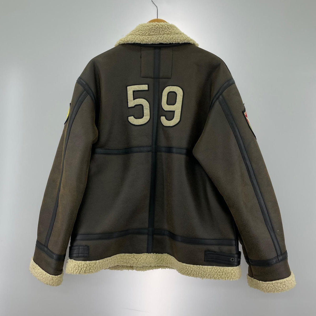 ジャケット ALPHA Ｂ-3 ﾊﾟｯﾁﾄﾞ ﾌｪｲｸﾑｰﾄﾝｼﾞｬｹｯﾄ TA1719 茶 (M) M ブラウン