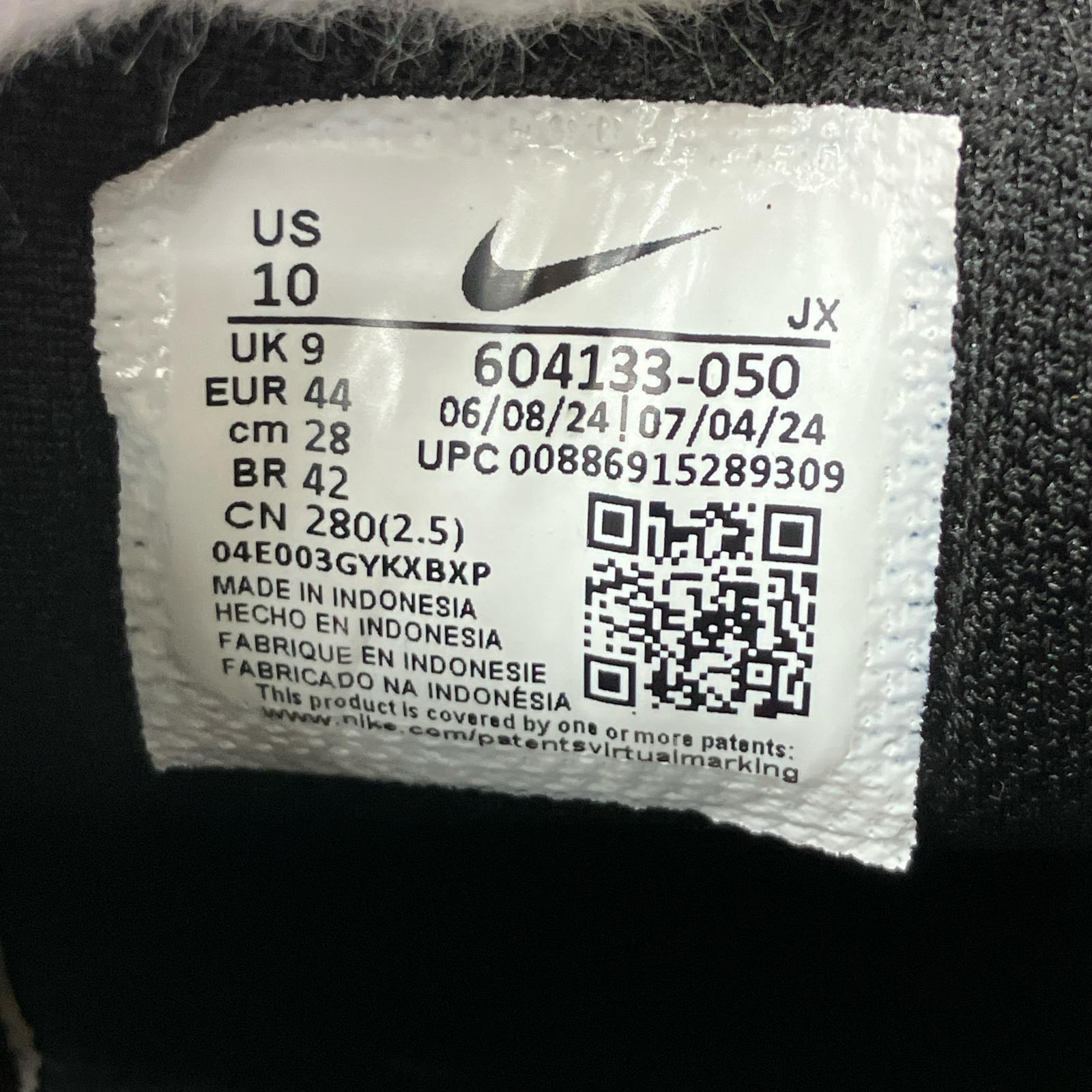 スニーカー AIR MAX PLUS/28cm/604133-050 28cm (US10 UK9 1/2 EU46) ブラック