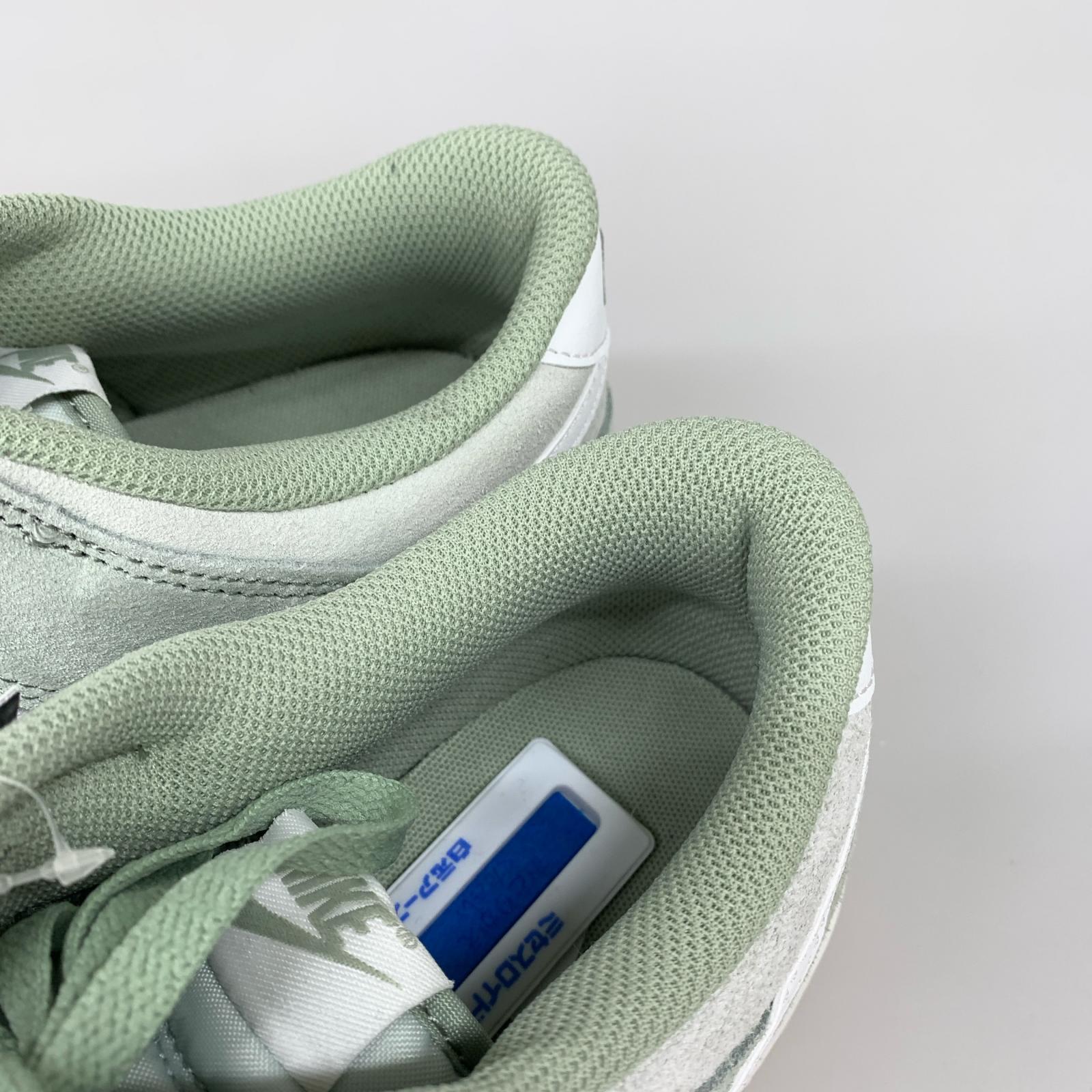 スニーカー DUNK LOW RETRO SE 30cm (US12 UK11 1/2 EU50) グリーン