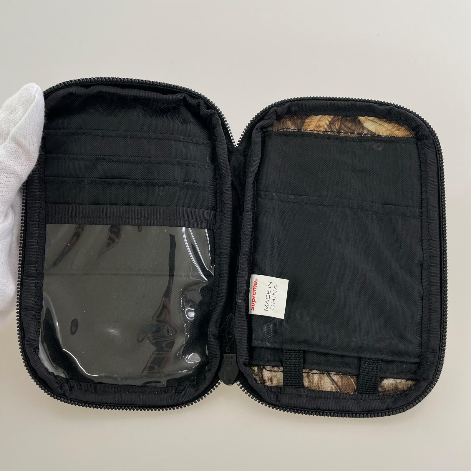 その他アクセサリー 19AW Real Tree Camo Small Zip Pouch