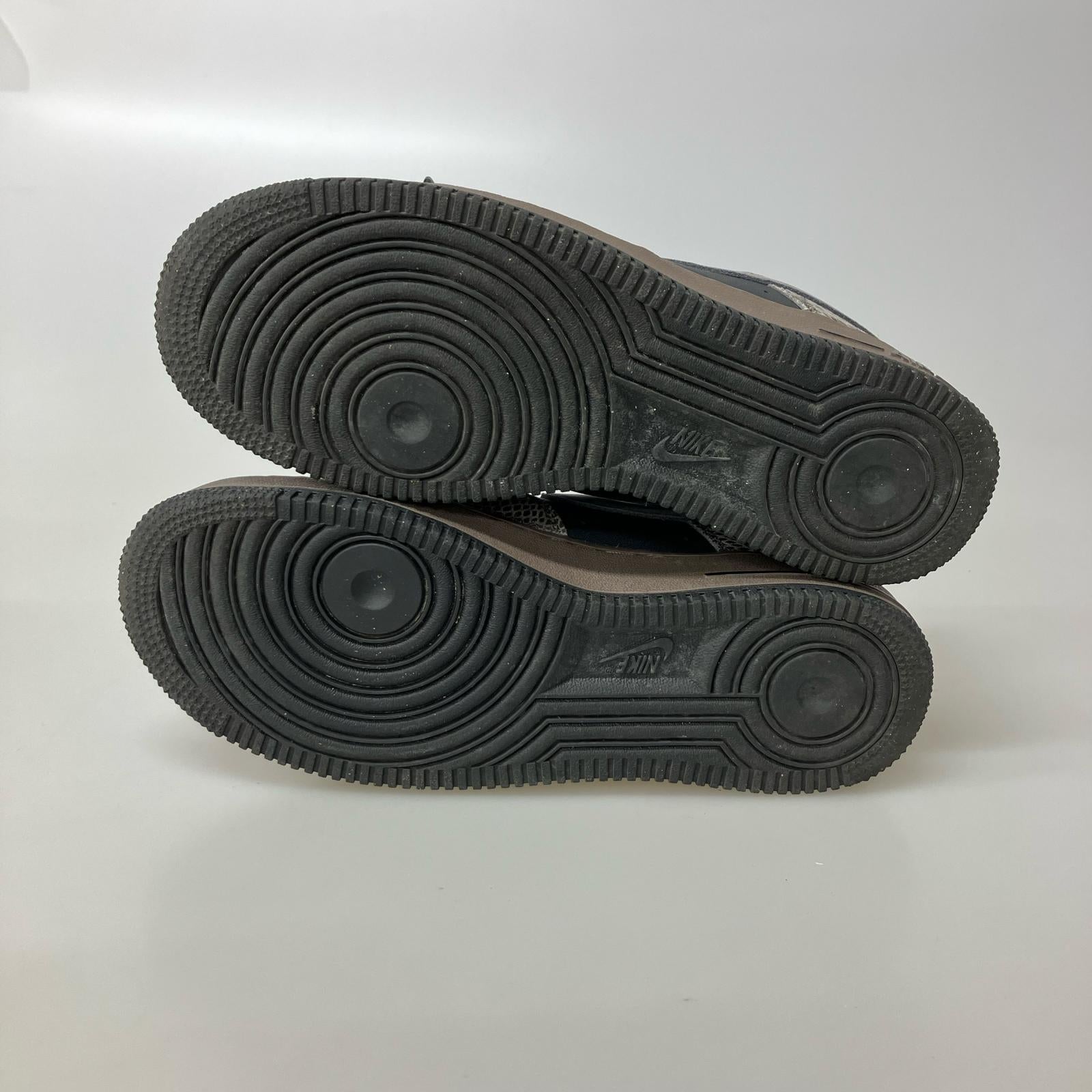 スニーカー AIR FORCE 1 '07 LV8 26cm (US8 UK7 1/2 EU42) ブラック