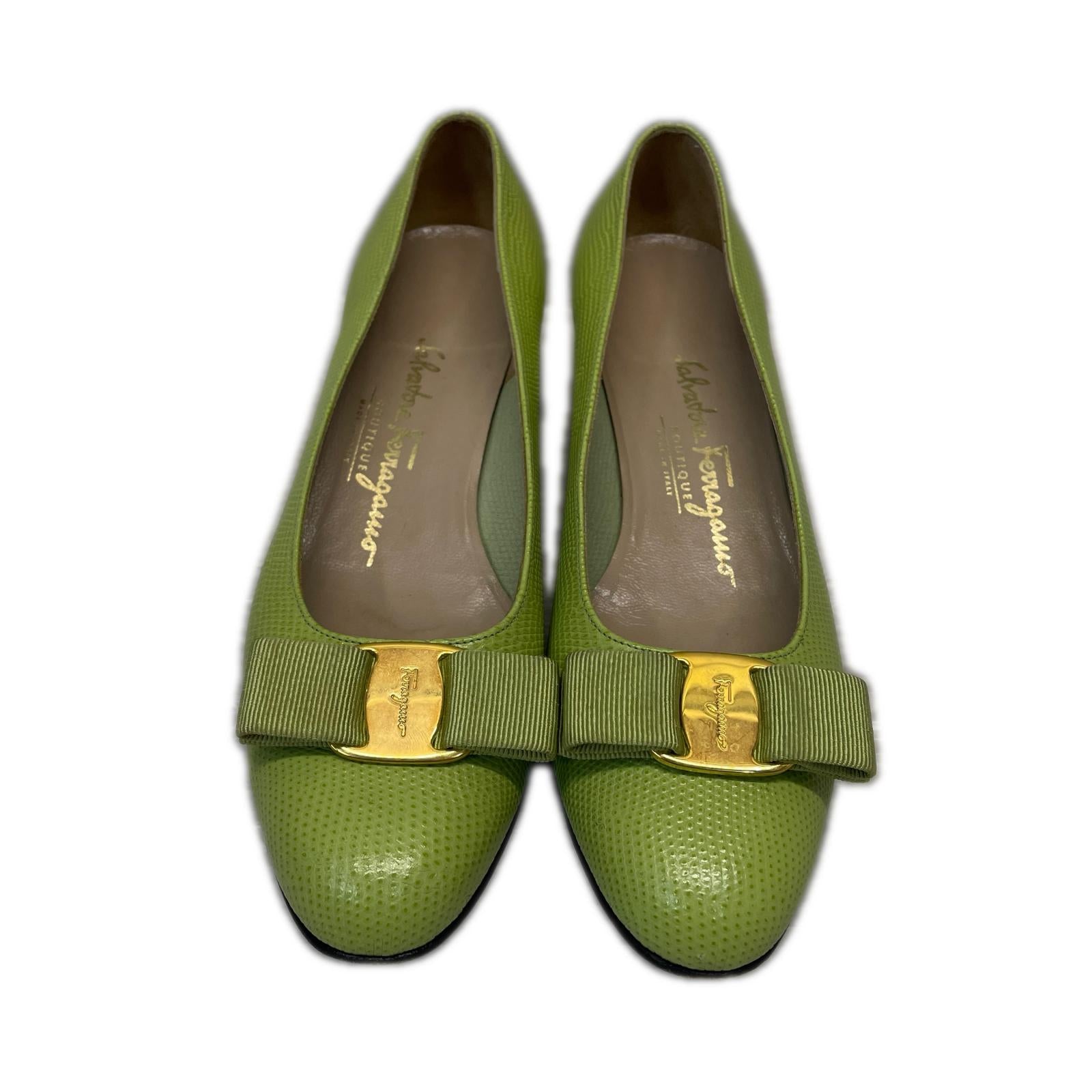Ferragamo パンプス