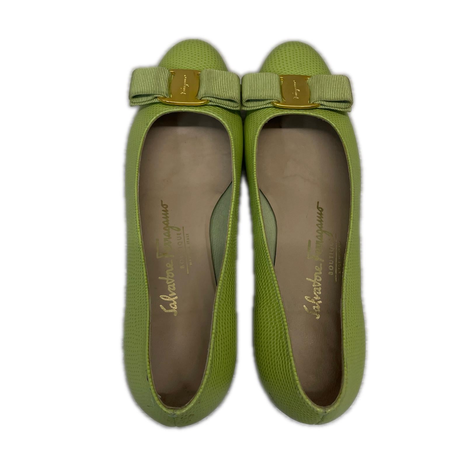 Ferragamo パンプス