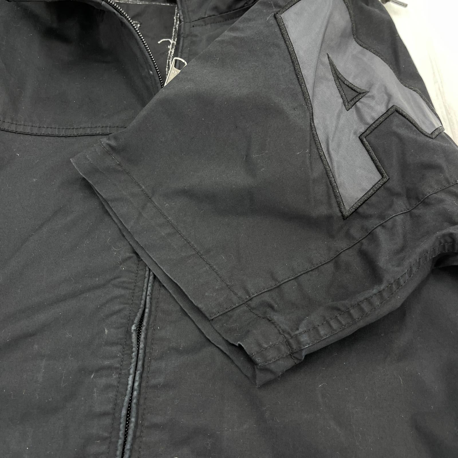 パーカー HOODED ZIP UP SHIRT ブラック