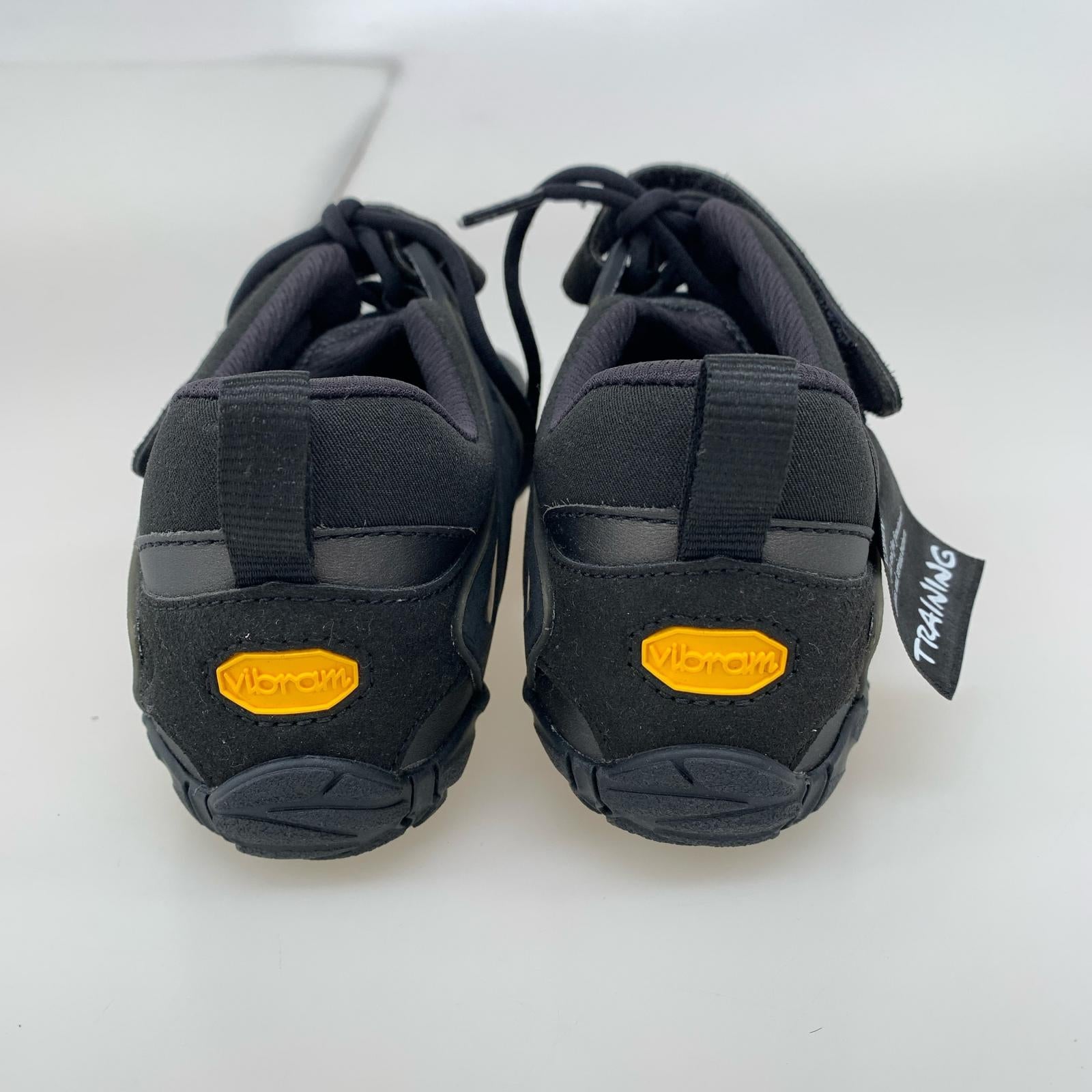 シューズ vibram five fingers ブラック