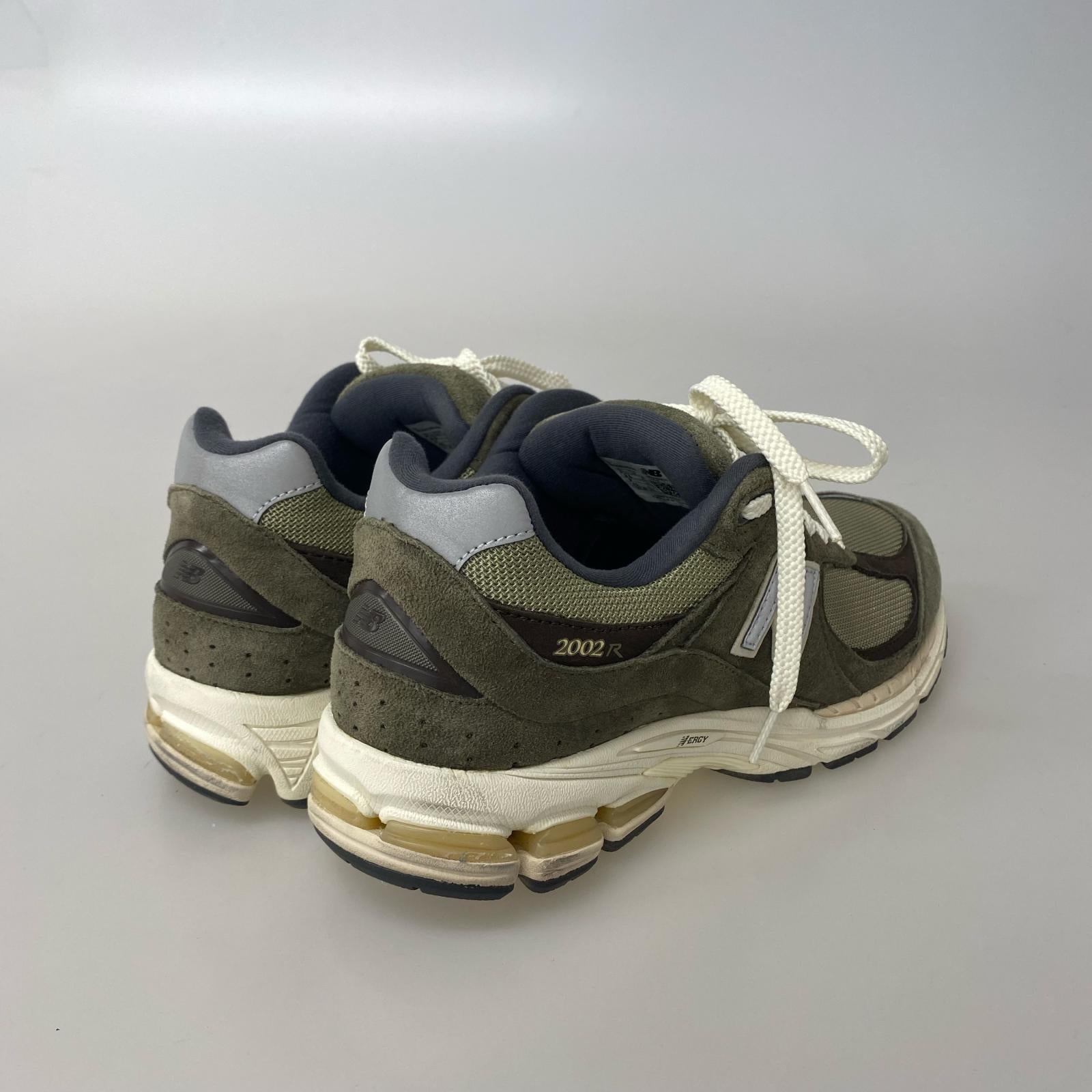 スニーカー M2002RHN (27.5cm) 27.5cm (US9 1/2 UK9 EU45) カーキ
