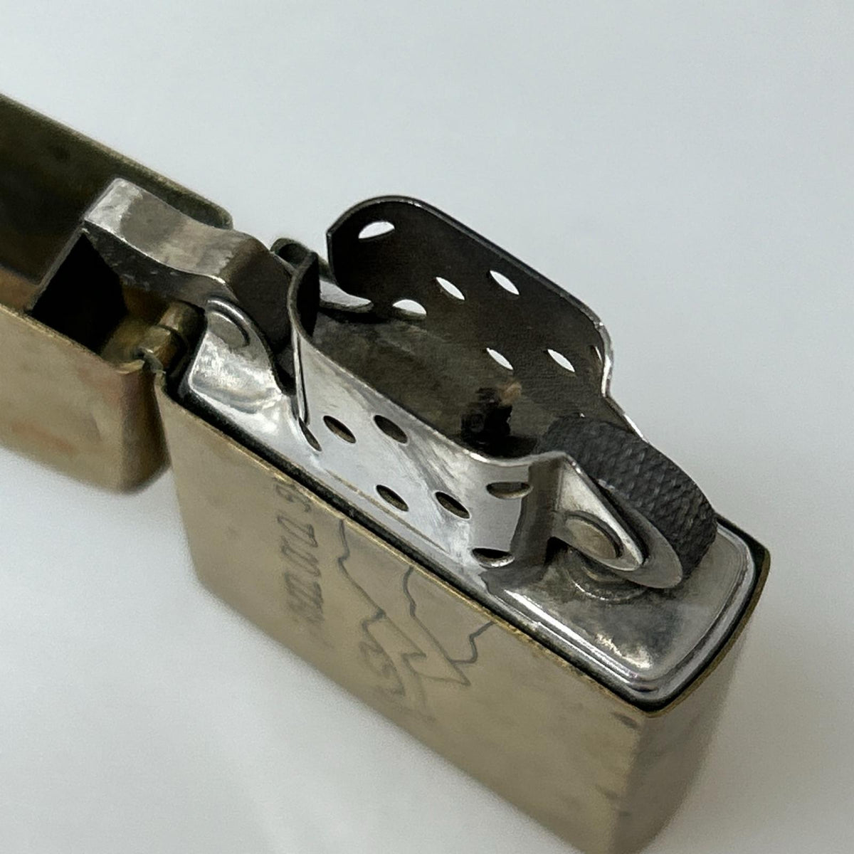 ライター ZIPPO　ベトナム　ZIPPO　ヌードラヴァーズ