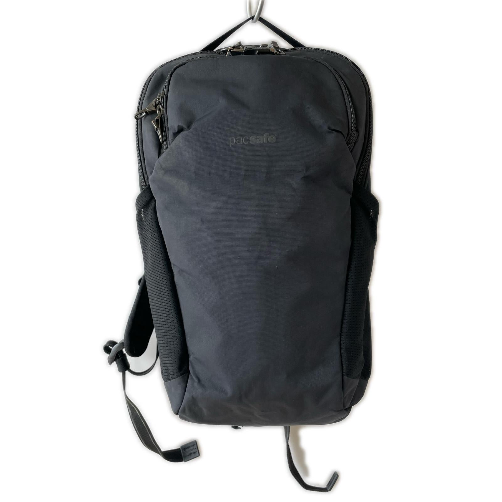 リュック・デイパック Pacsafe V12 BLK ブラック