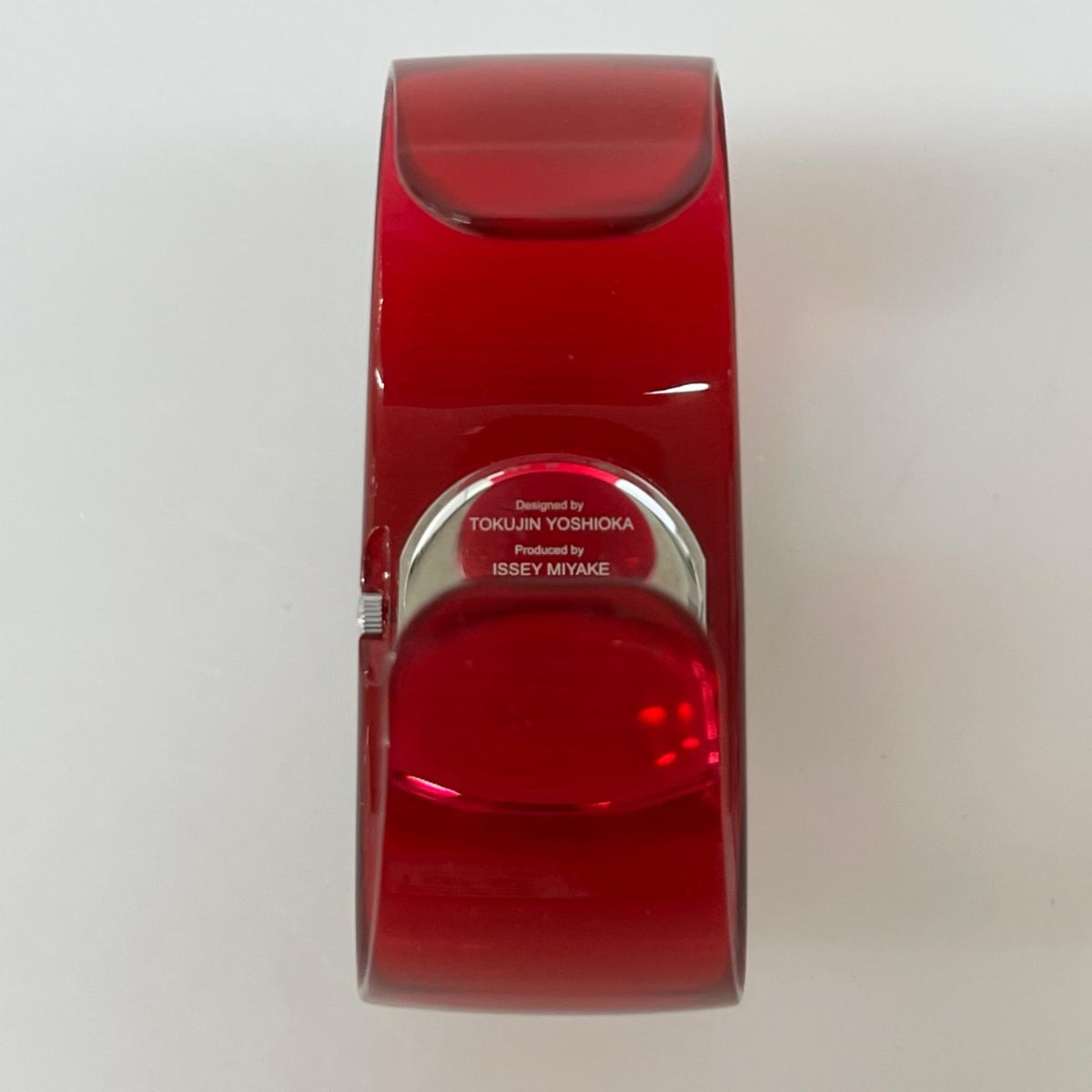 腕時計 O Designed by Tokujin Yoshioka バングルウォッチ レッド