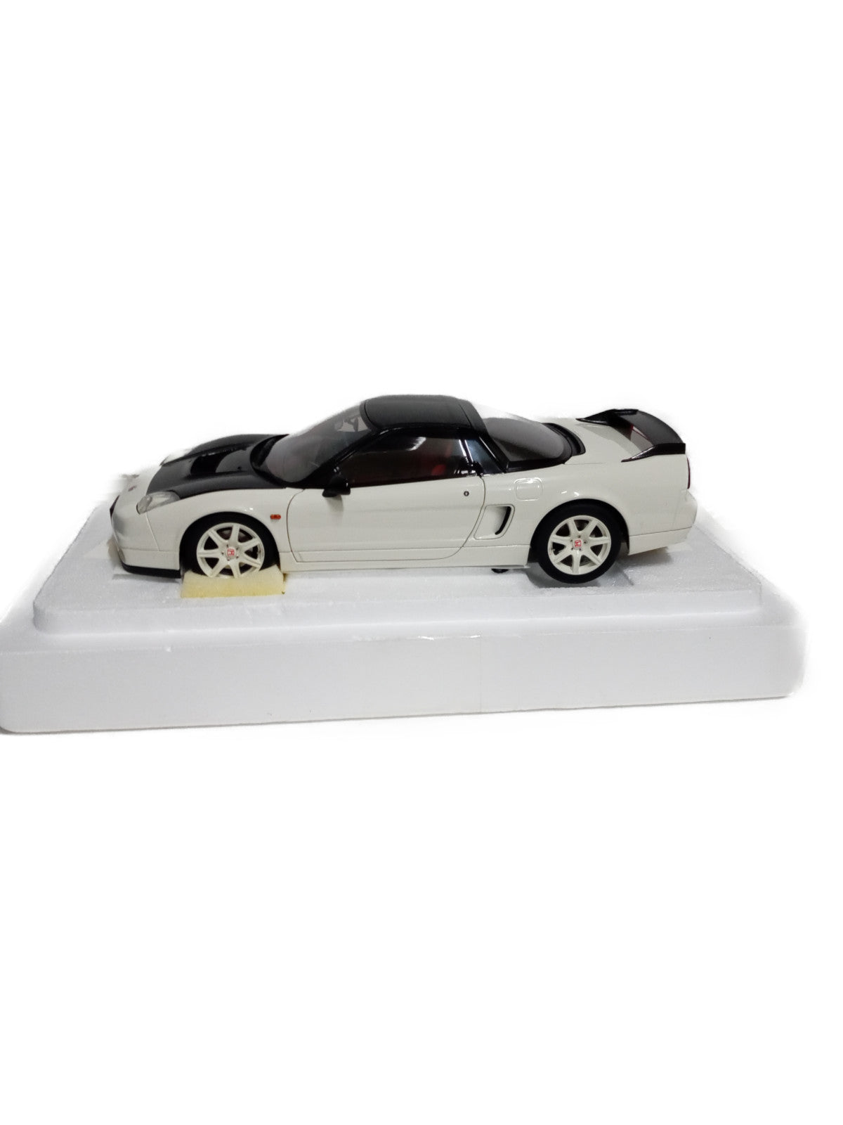 AUTOart Honda NSX-R (NA2) スケールカー