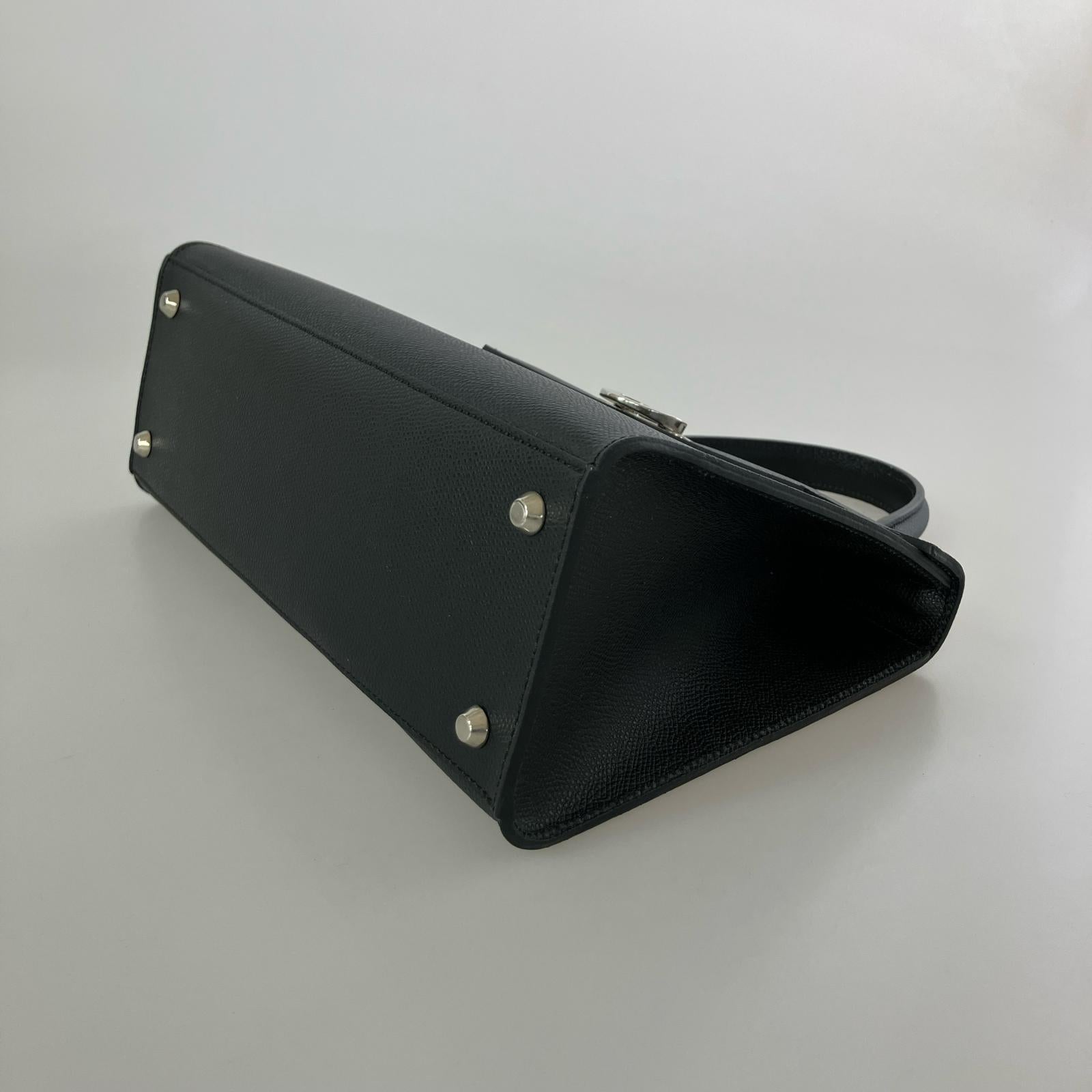 ハンドバッグ CARBOTTI　ハンドバッグ ブラック