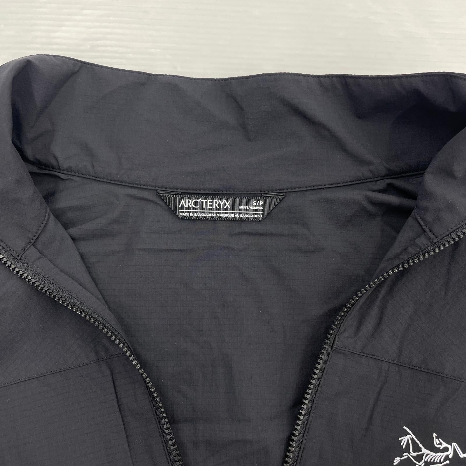 ジャケット SQUAMISH JACKET S ブラック