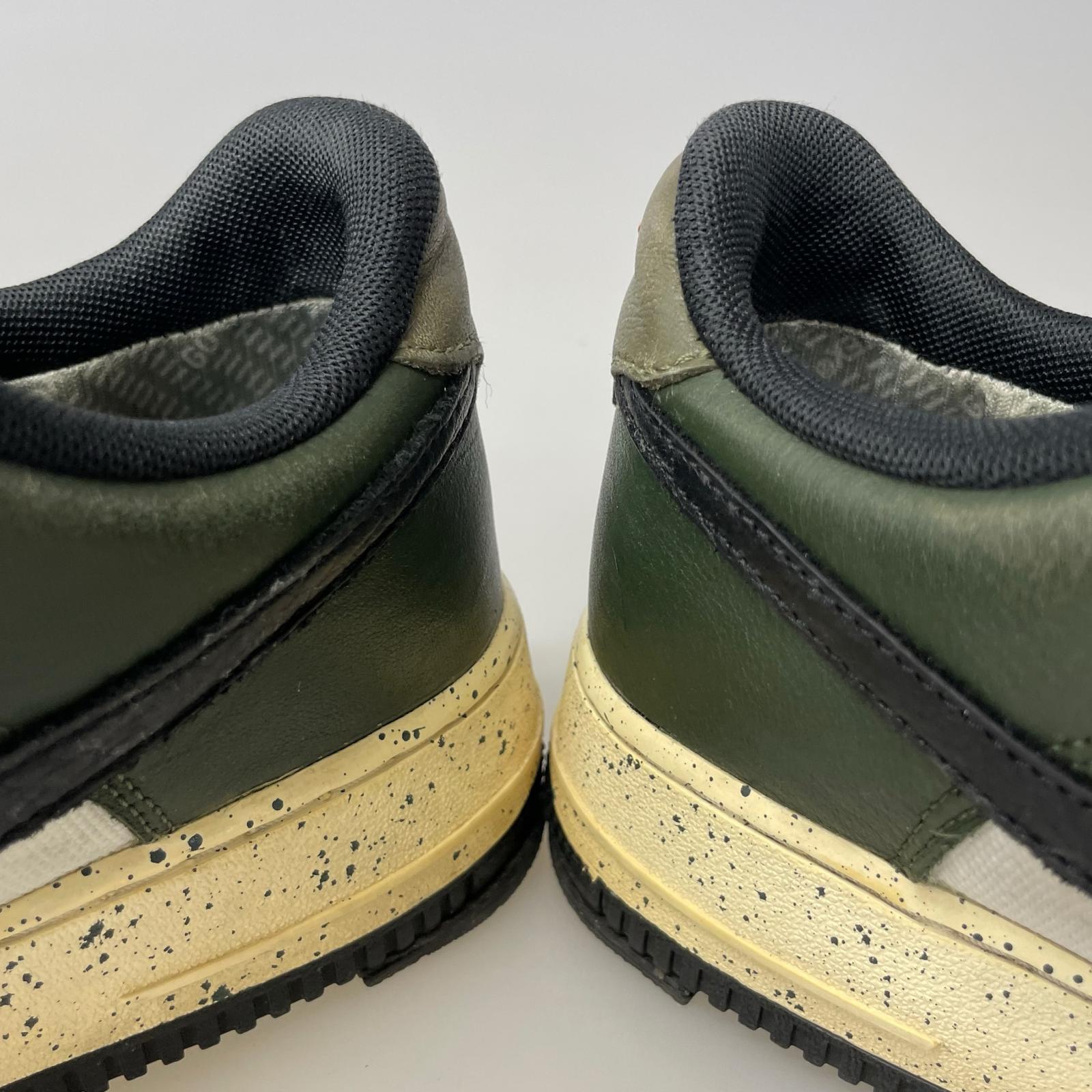 スニーカー AIR FORCE 1 GTX MEDIUM OLIVE (26.0) DM6435-222 26cm (US8 UK7 1/2 EU42)