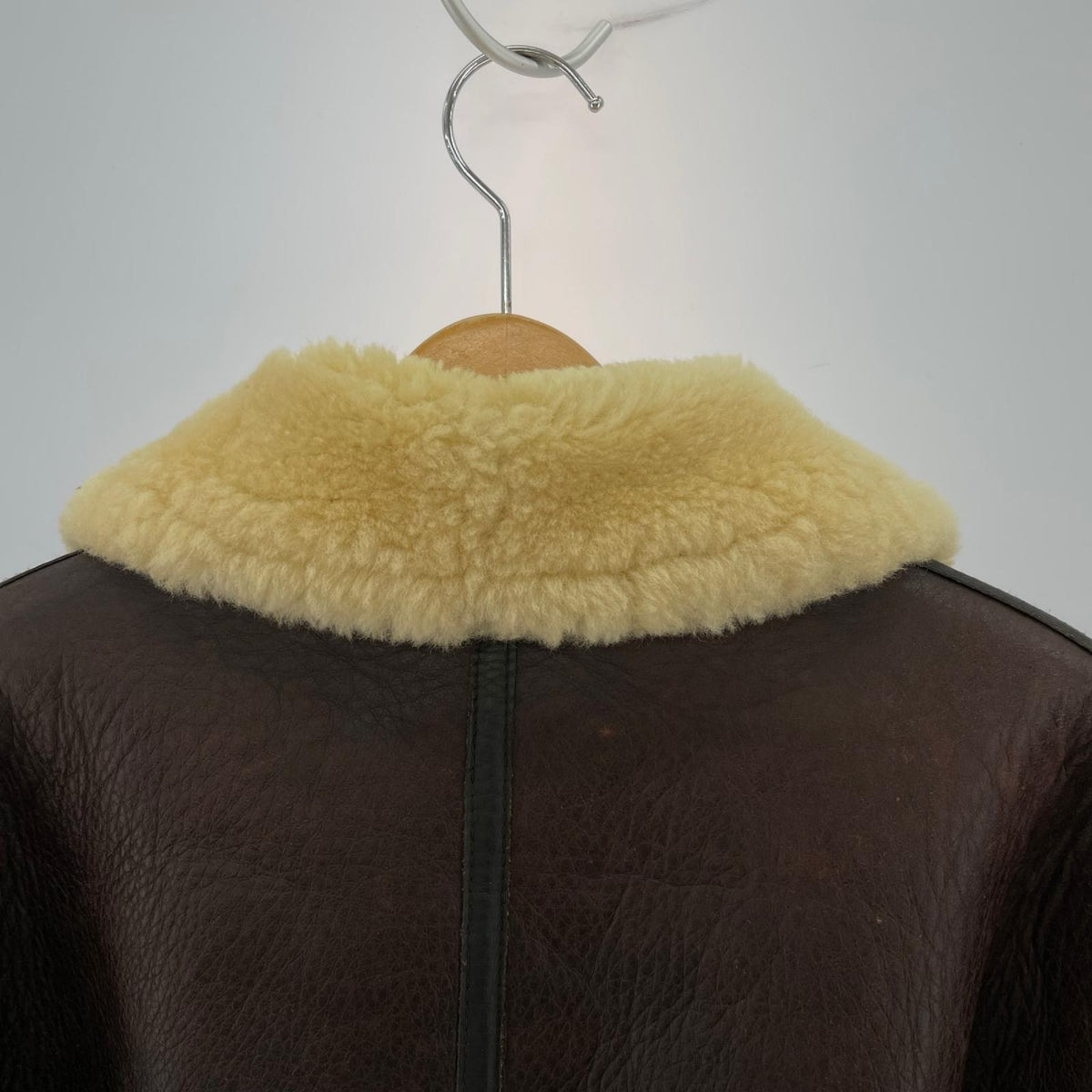 ジャケット MILITARY CLOTHING  B-3 ムートン M 茶 ブラウン