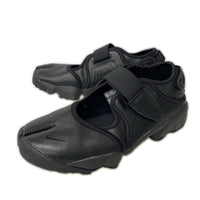 スニーカー AIR RIFT/HM5737 002/サイズ25cm 25cm (US7 UK6 1/2 EU40) ブラック