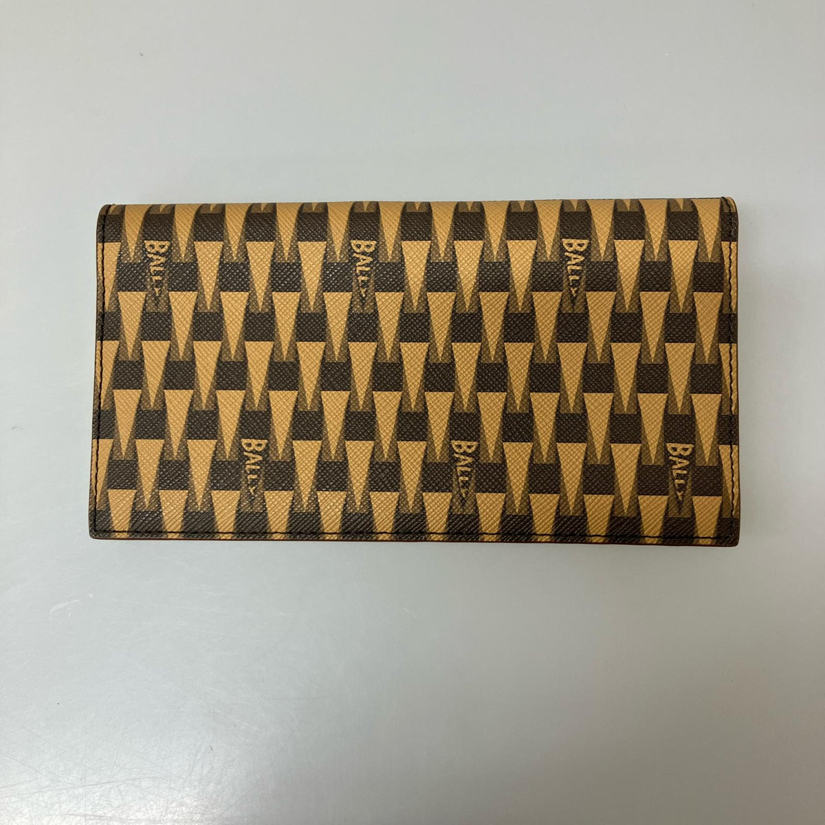 長財布 BALLY PNT CONTINENTAL 幾何学模様 長財布 ブラウン