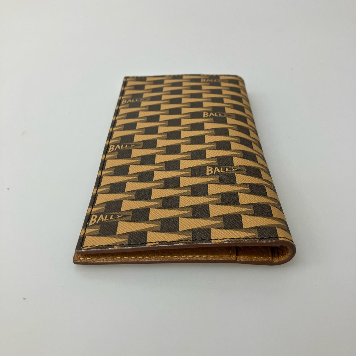 長財布 BALLY PNT CONTINENTAL 幾何学模様 長財布 ブラウン