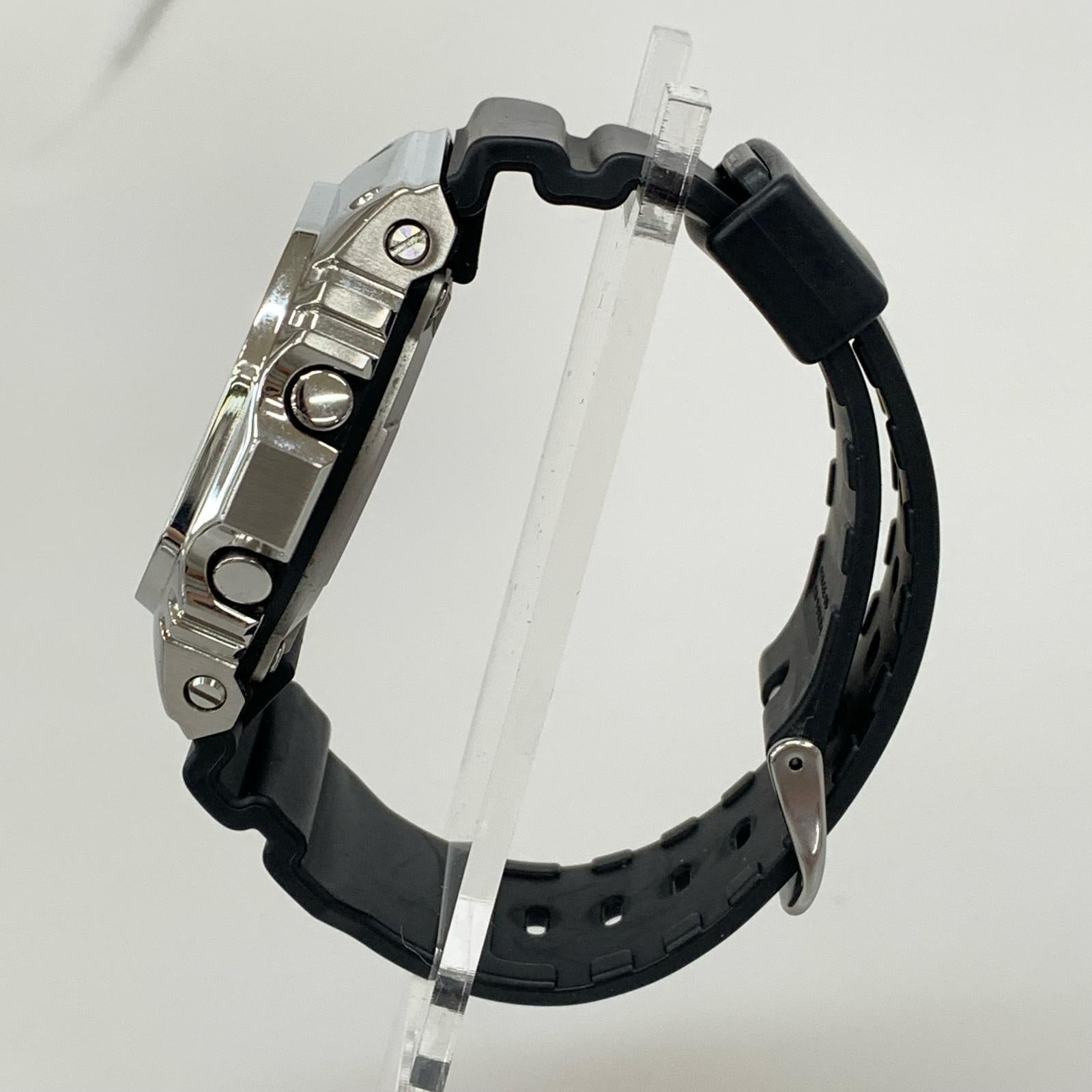 腕時計 CASIO G-SHOCK DIGITAL 5600 SERIES ブラック