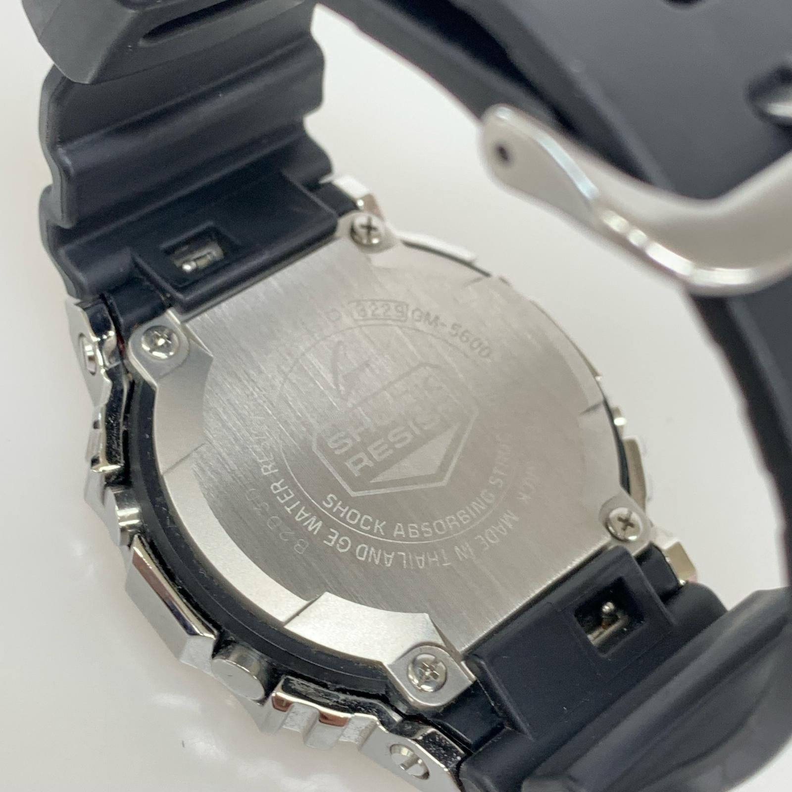 腕時計 CASIO G-SHOCK DIGITAL 5600 SERIES ブラック