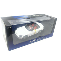 AUTOart 1/18 HANDA S 2000 スケールカー