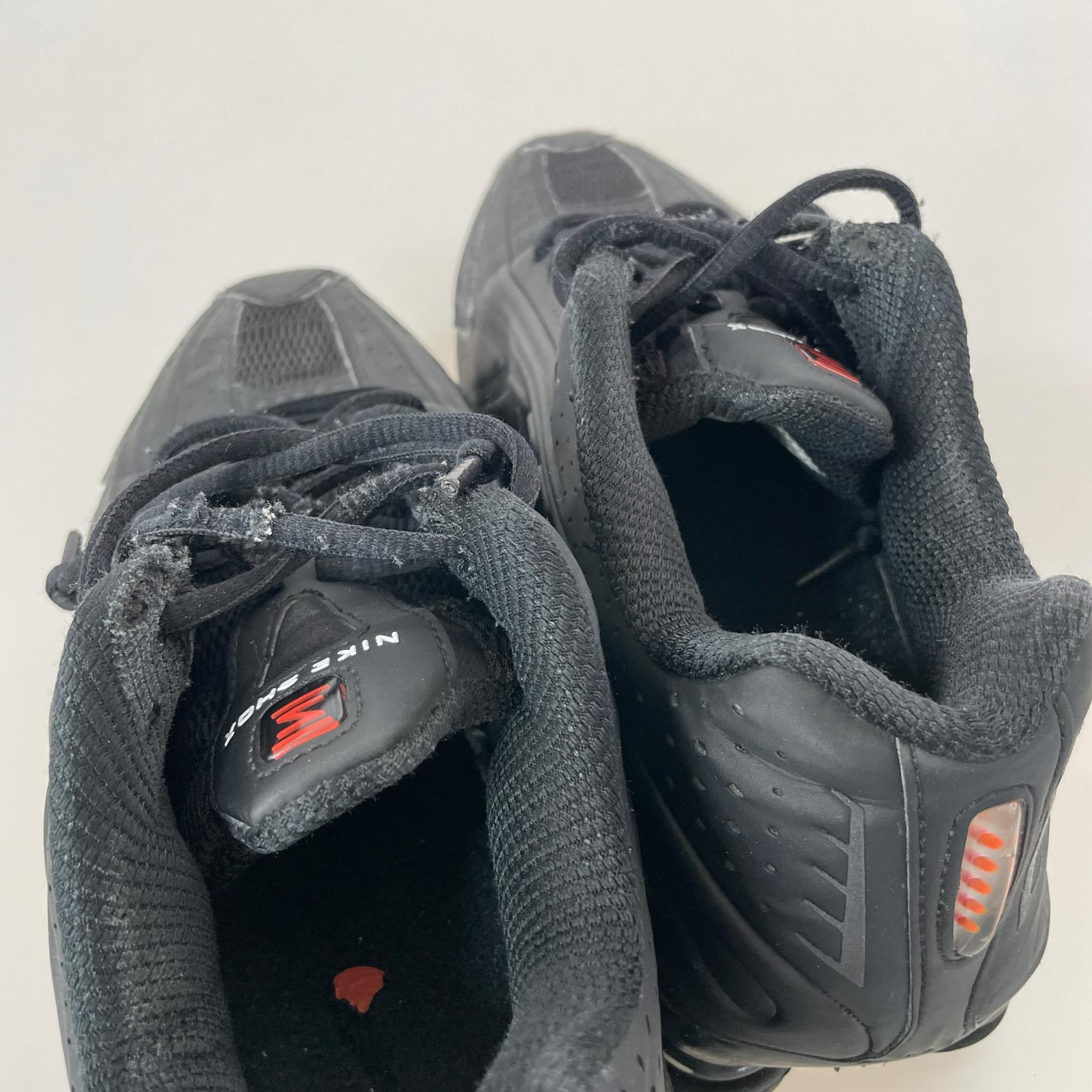 スニーカー Nike Women's Shox R4 "Black" 27cm 27cm (US9 UK8 1/2 EU44)