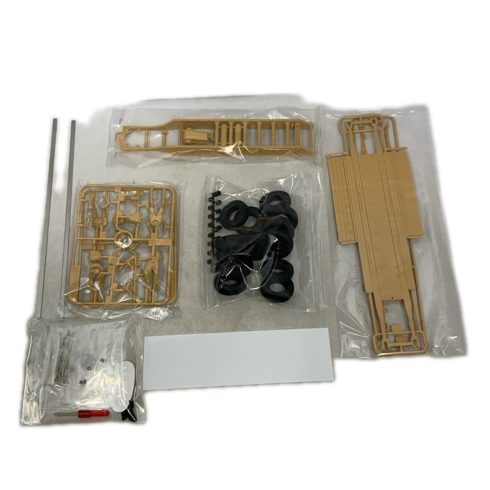 TAMIYA 1/35 ドイツ18トン重ハーフトラック戦車運搬車 TAMIYA ミリタリープラモ