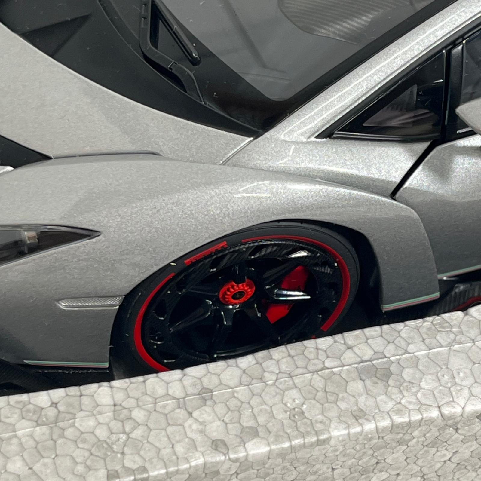 ☆1/18 AUTO art Lamborghini Veneno(グレー) AUTOart スケールカー