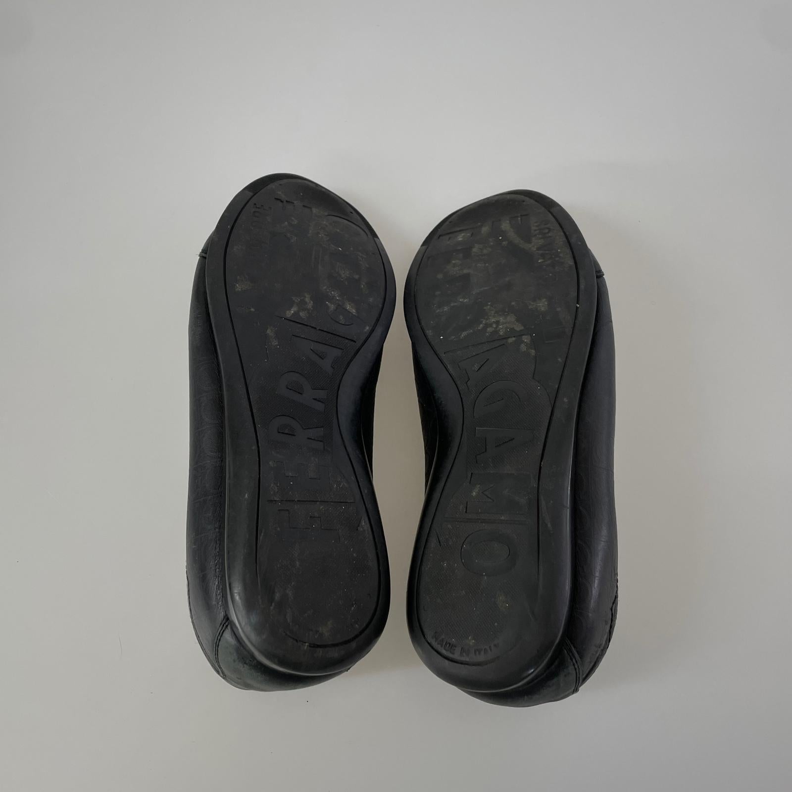 スニーカー スタッズ BLK ブラック