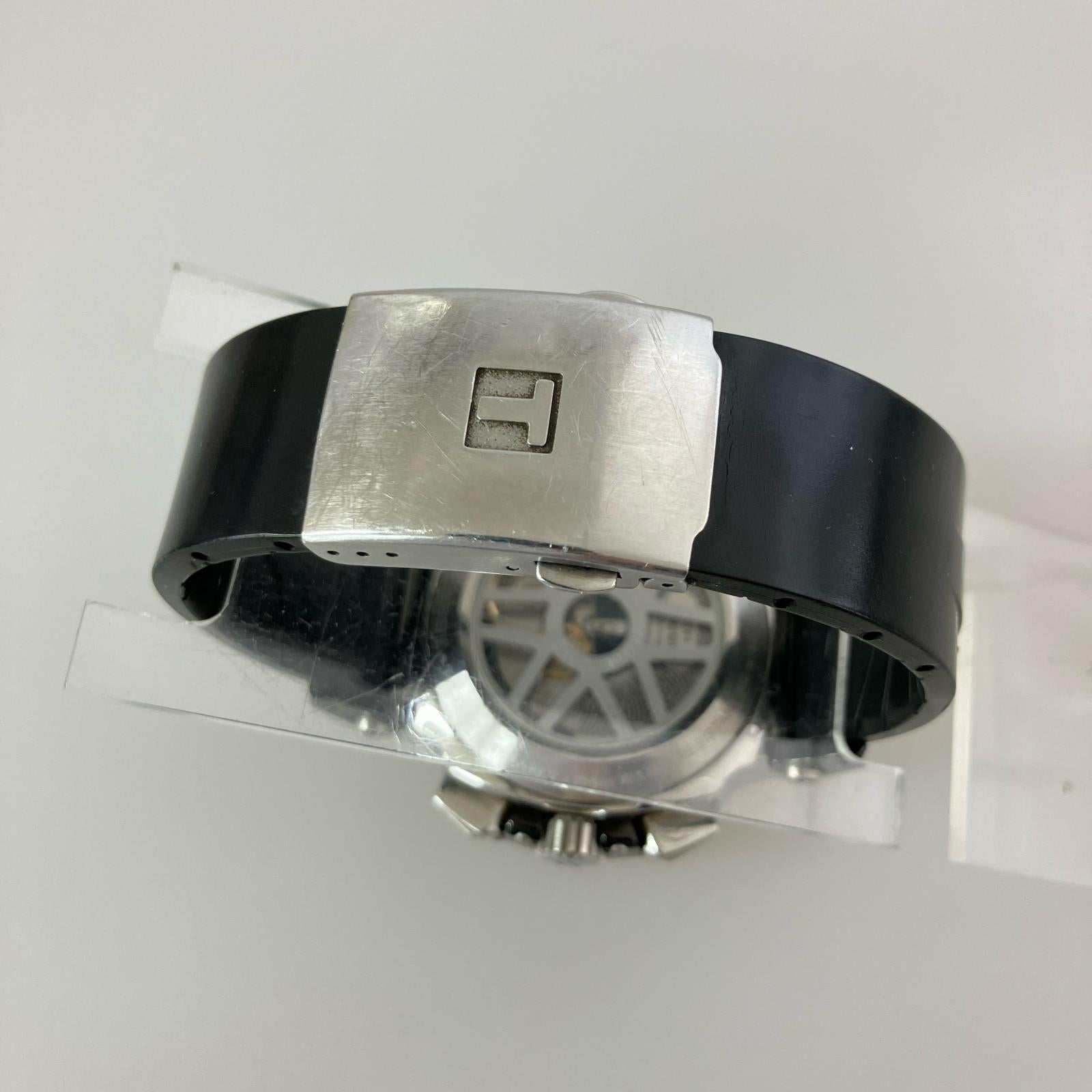 腕時計 TISSOT T048427A ブラック