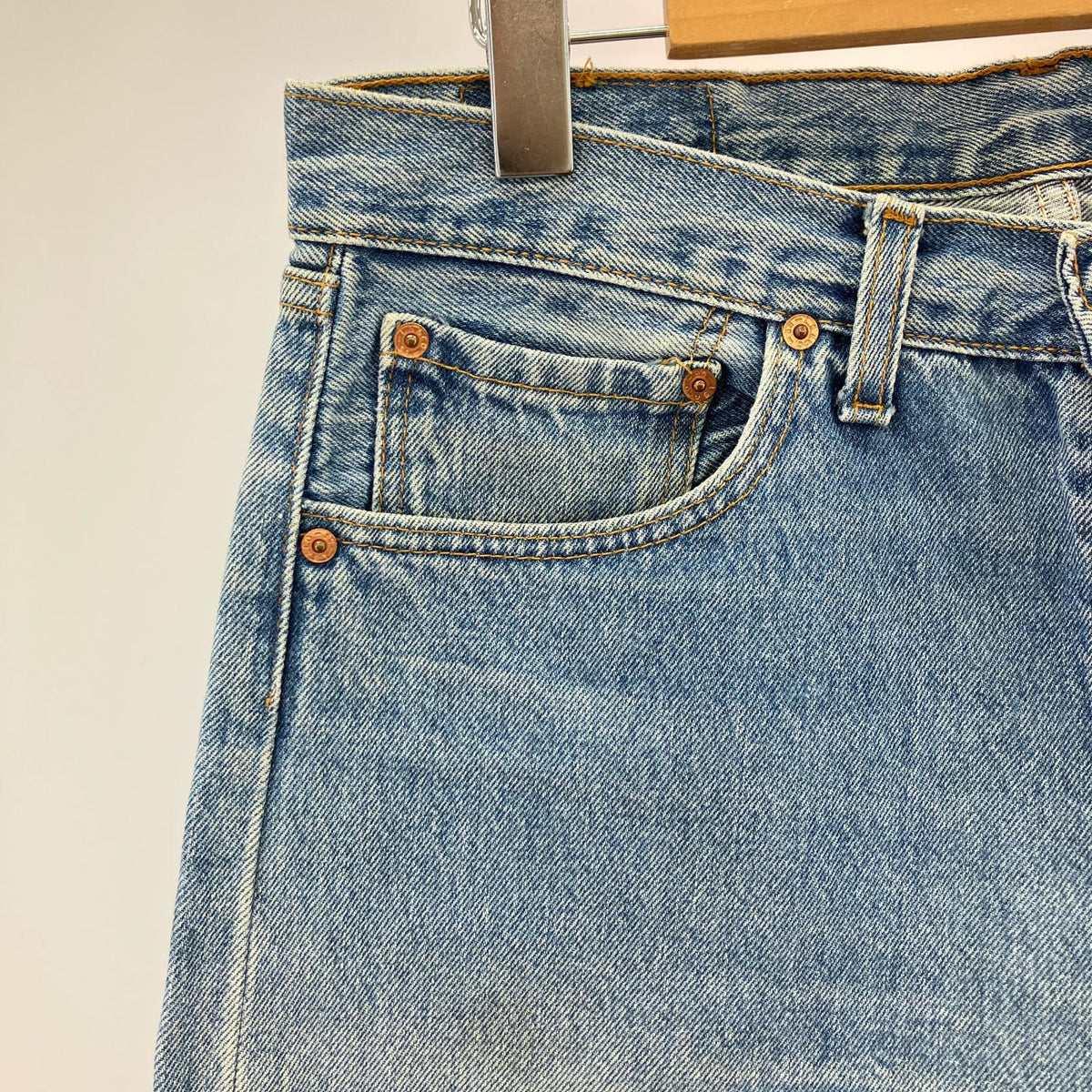 デニムパンツ 90s 501 UK製 ボタン裏311 W33 33 ブルー