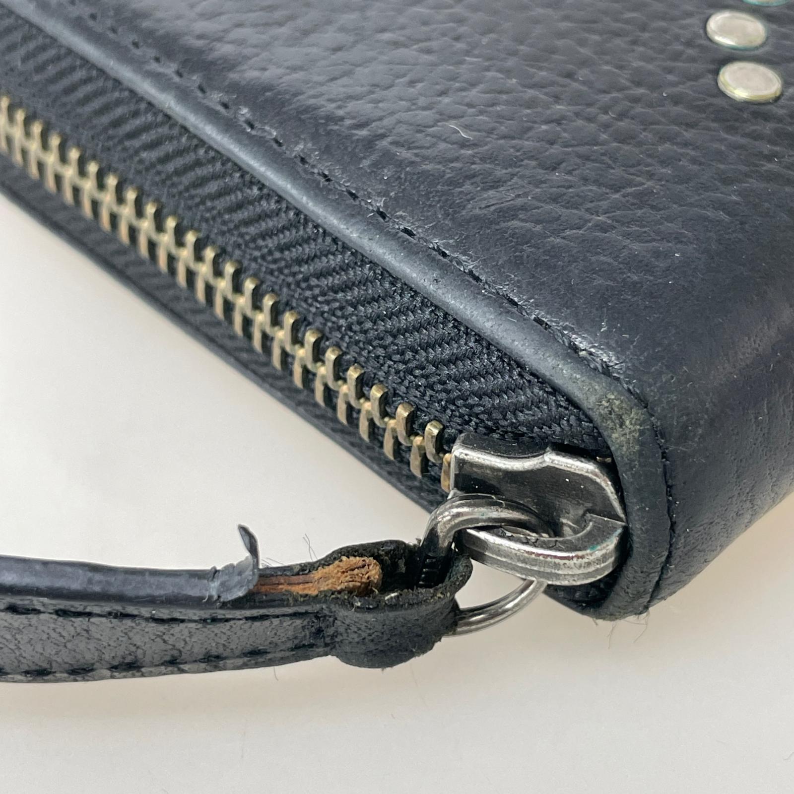 長財布 オーブスタッズラウンドジップウォレット 黒 ブラック