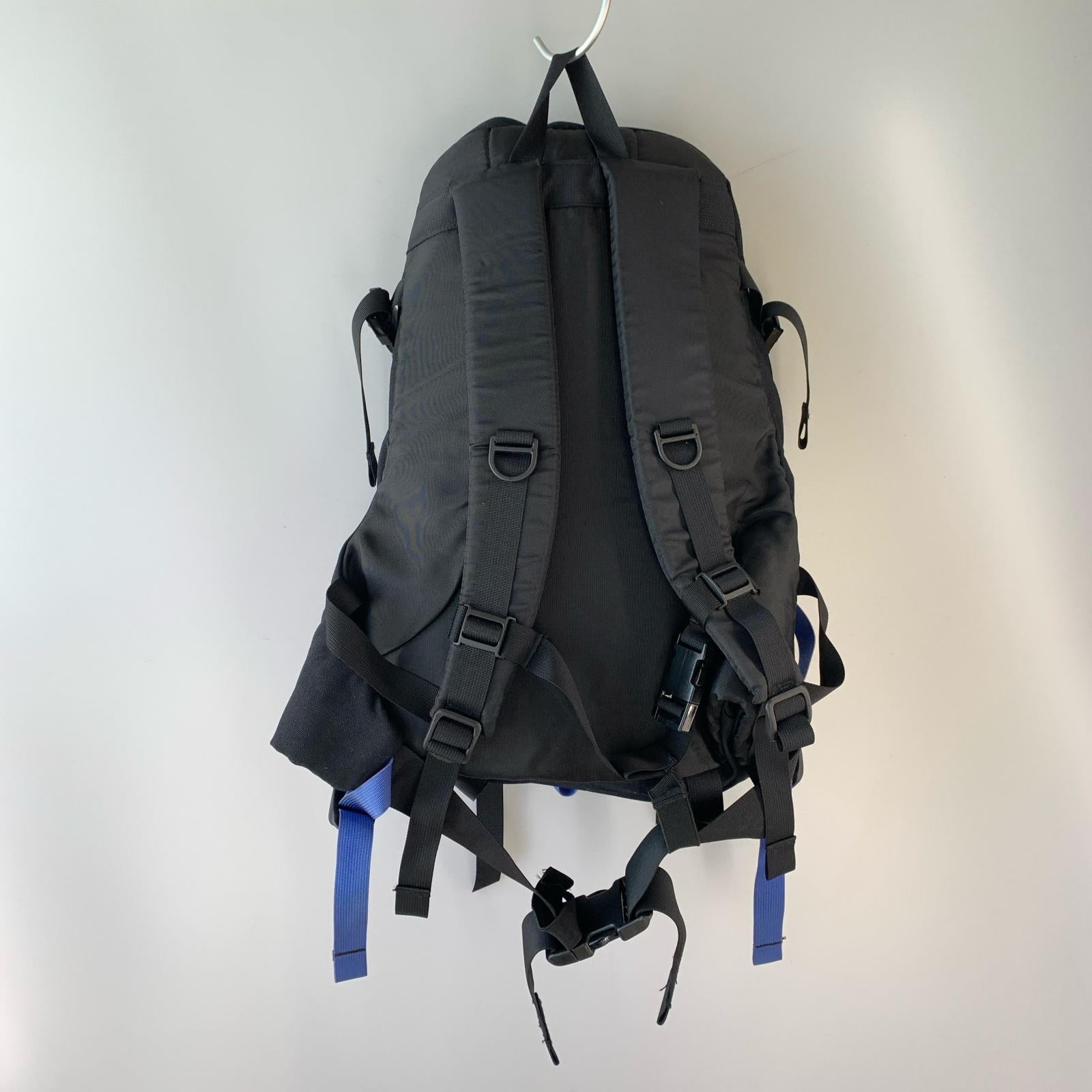 リュック・デイパック ACG KARST25