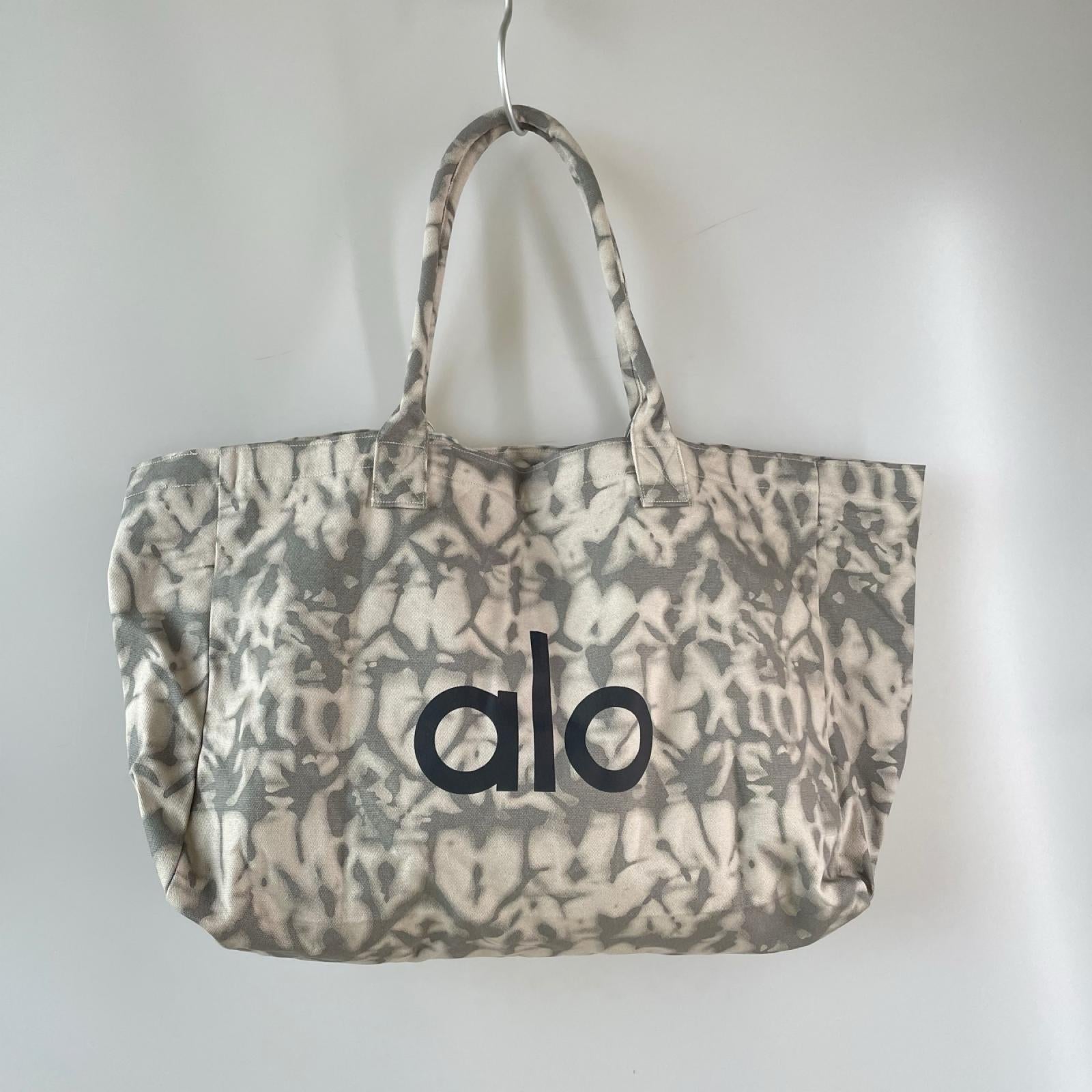 その他バッグ Alo トートバッグ グレー