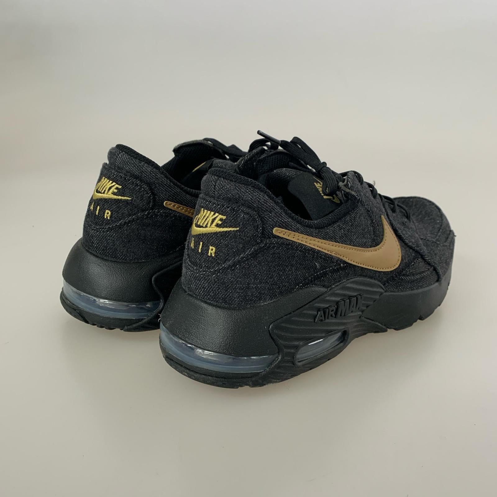 スニーカー IR0798-010 W AIR MAX EXCEE (28.0) 28cm (US10 UK9 1/2 EU46) ブラック