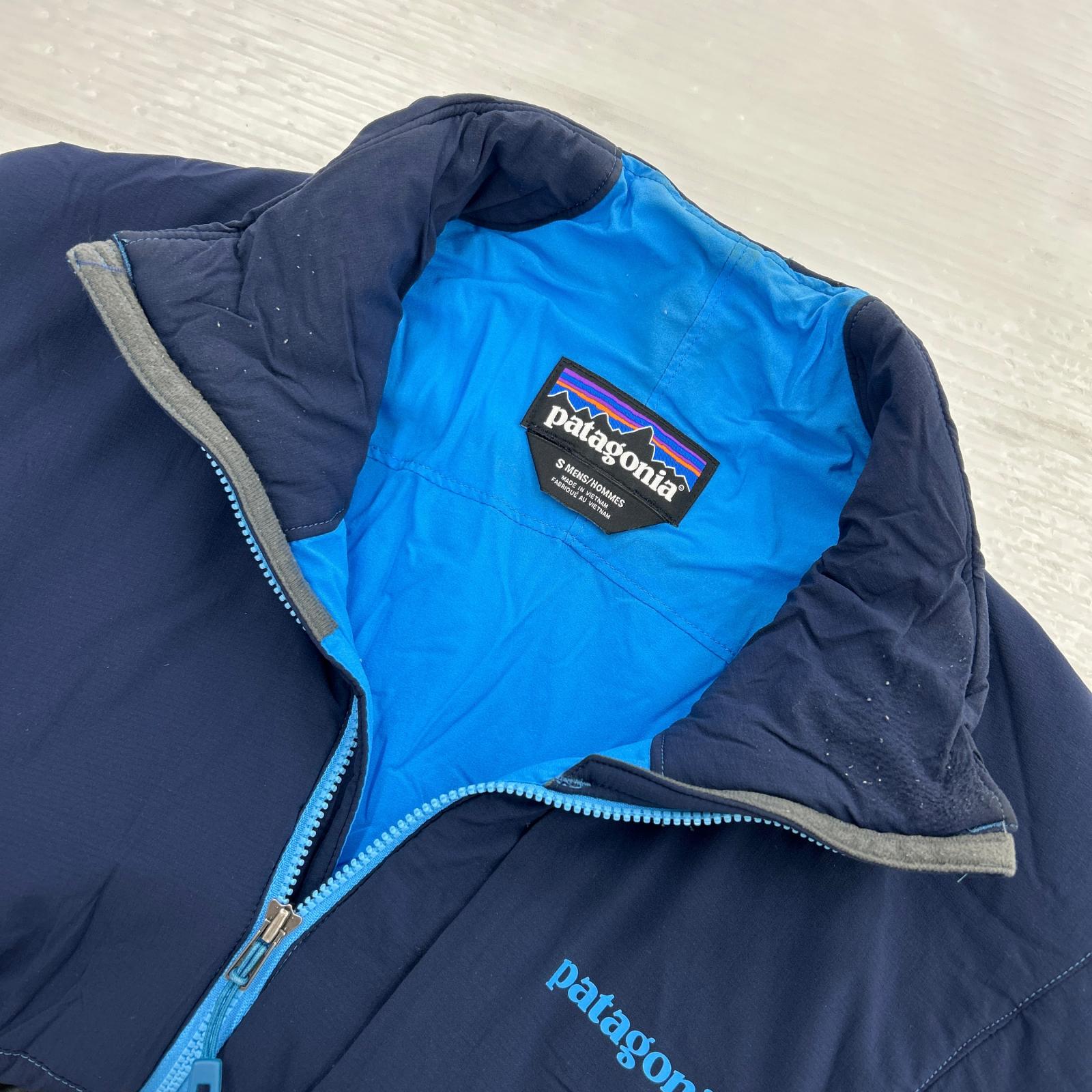 ジャケット patagonia 中綿ジャケットBL ※襟元 S ネイビー