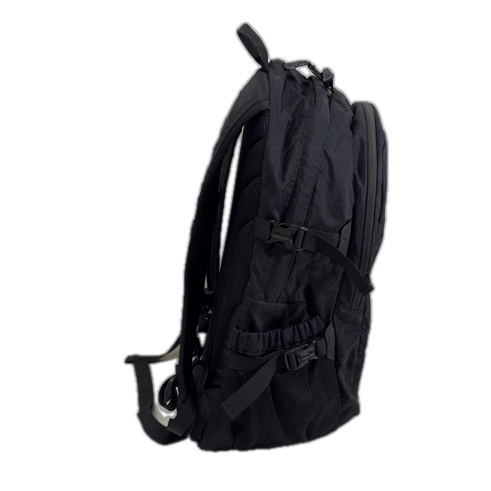 リュック・デイパック HOT SHOT 27L/BK
