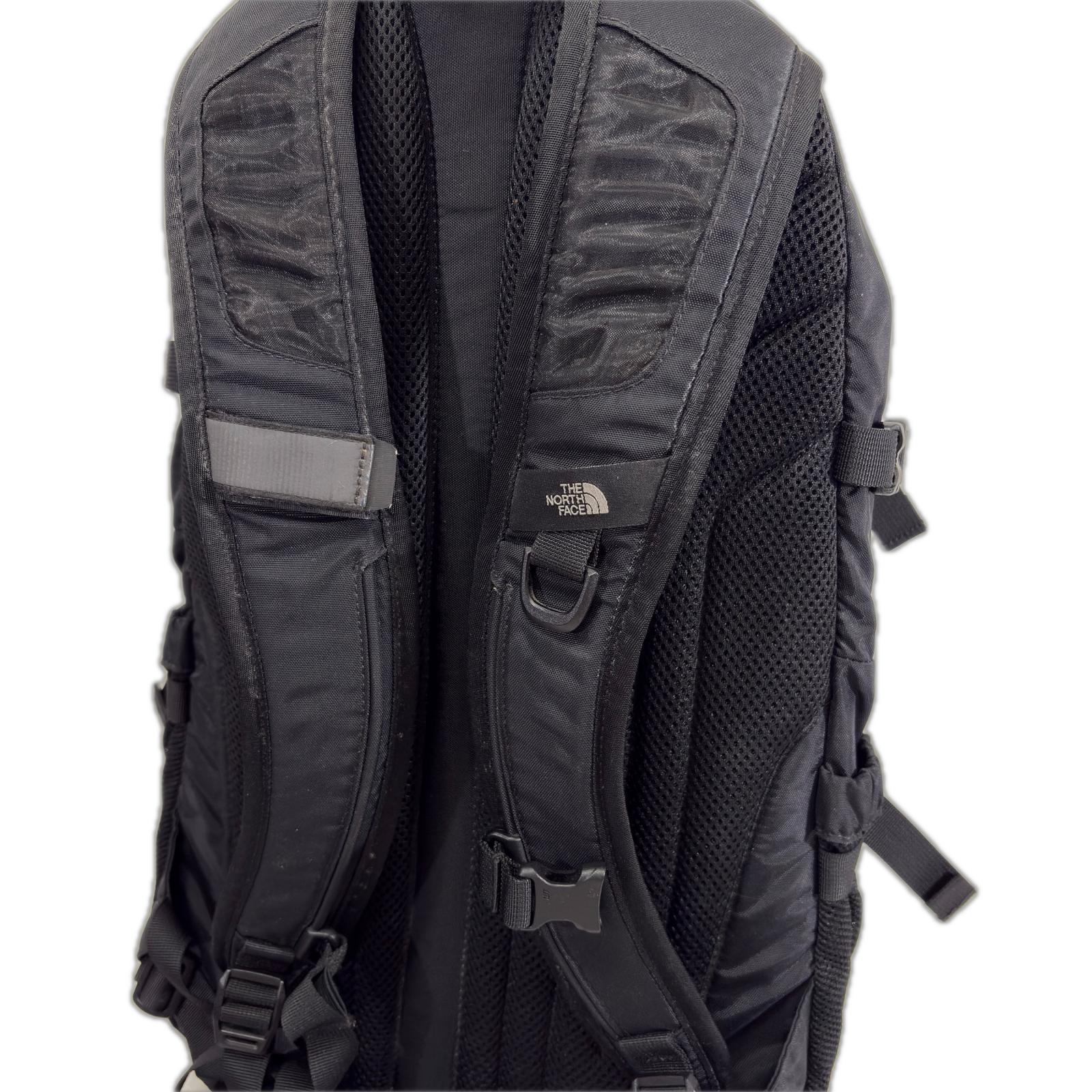 リュック・デイパック HOT SHOT 27L/BK