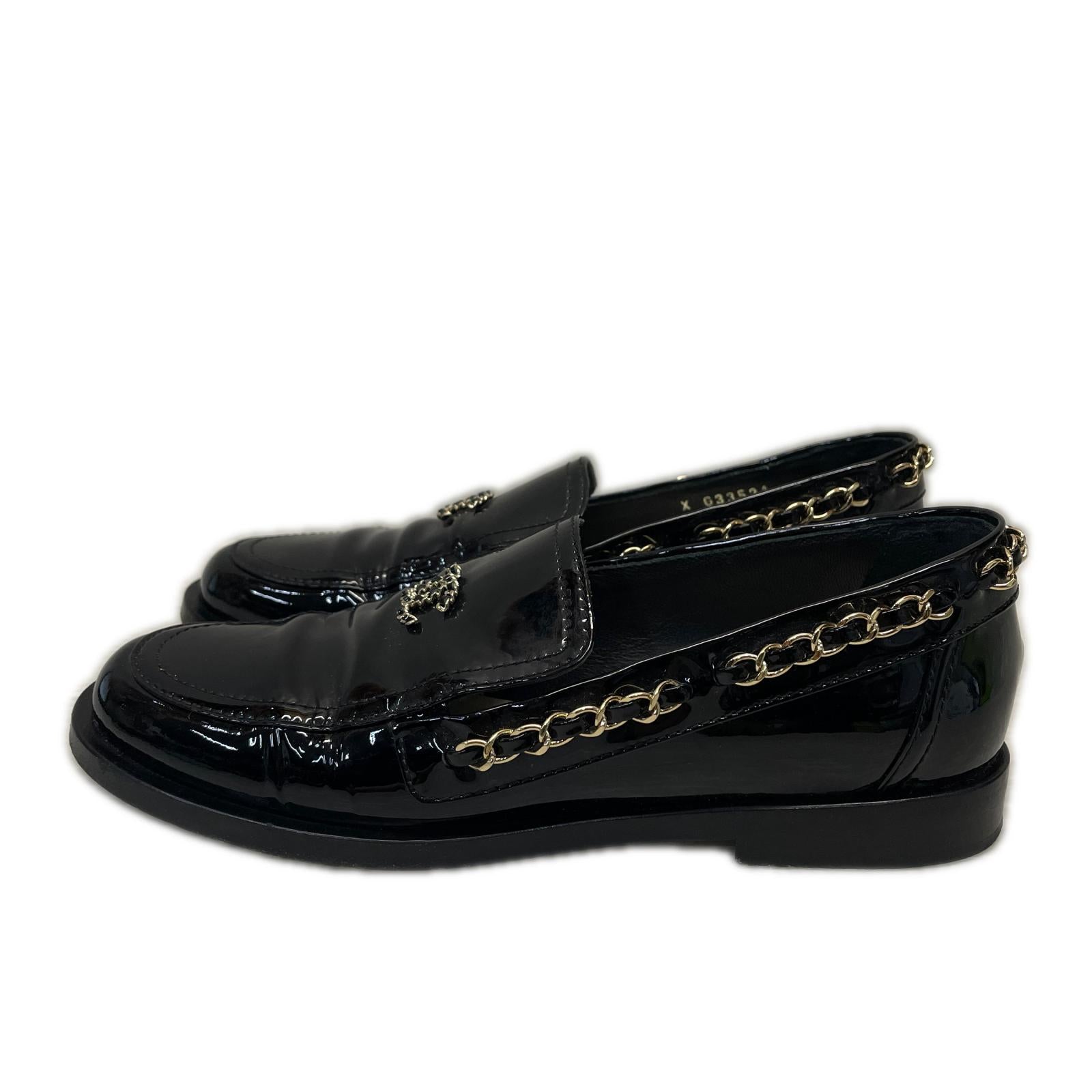 CHANEL パテントレザー ココマーク チェーンローファー 36C 黒