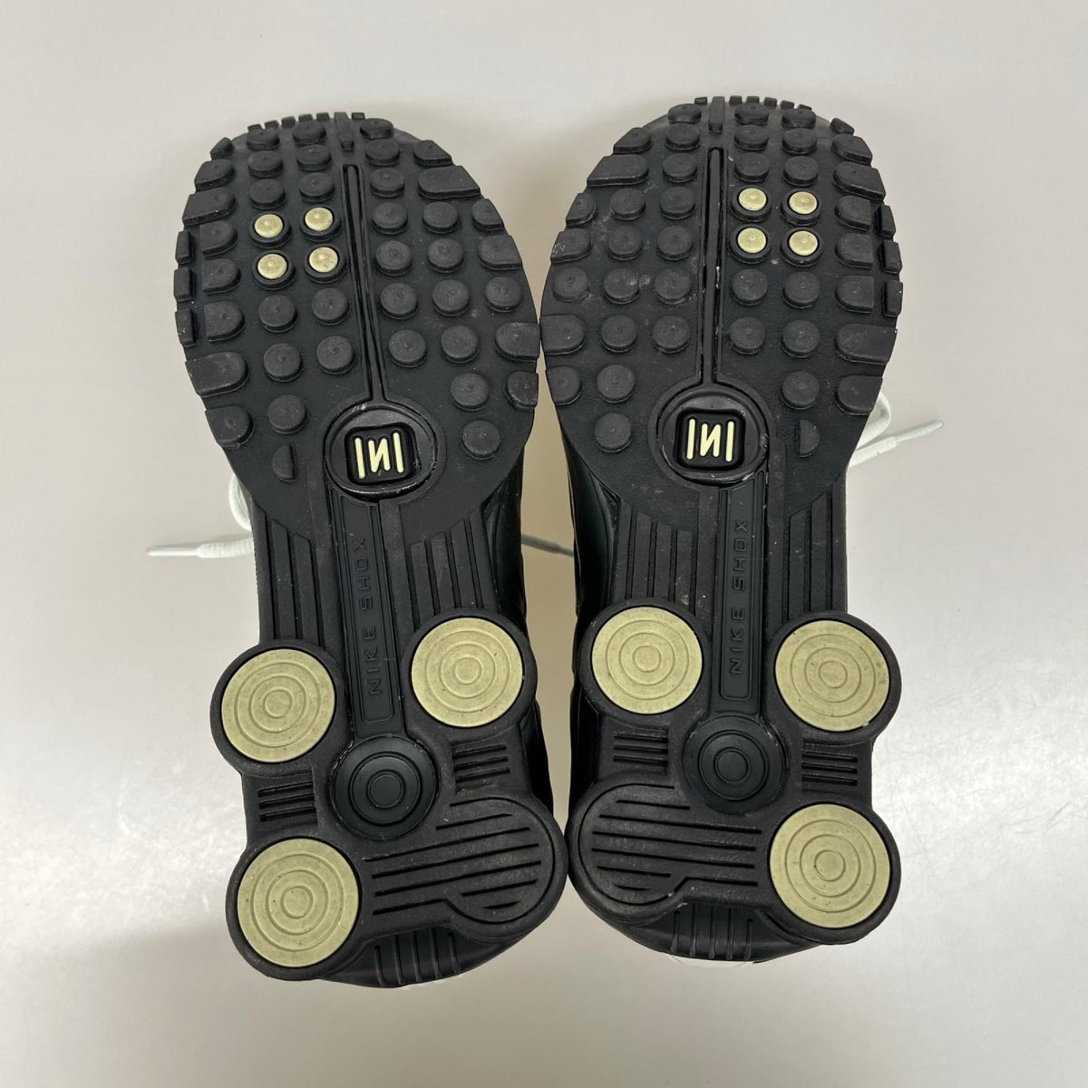 スニーカー SHOX R4 HQ1988-300 27.5cm 27.5cm (US9 1/2 UK9 EU45) ブラック