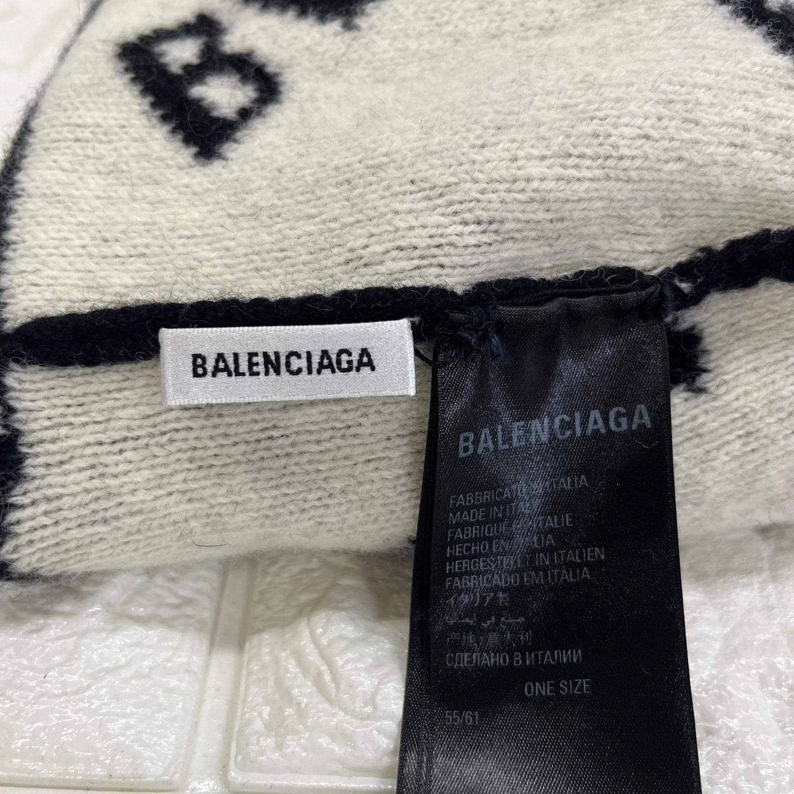 BALENCIAGA/ビーニー