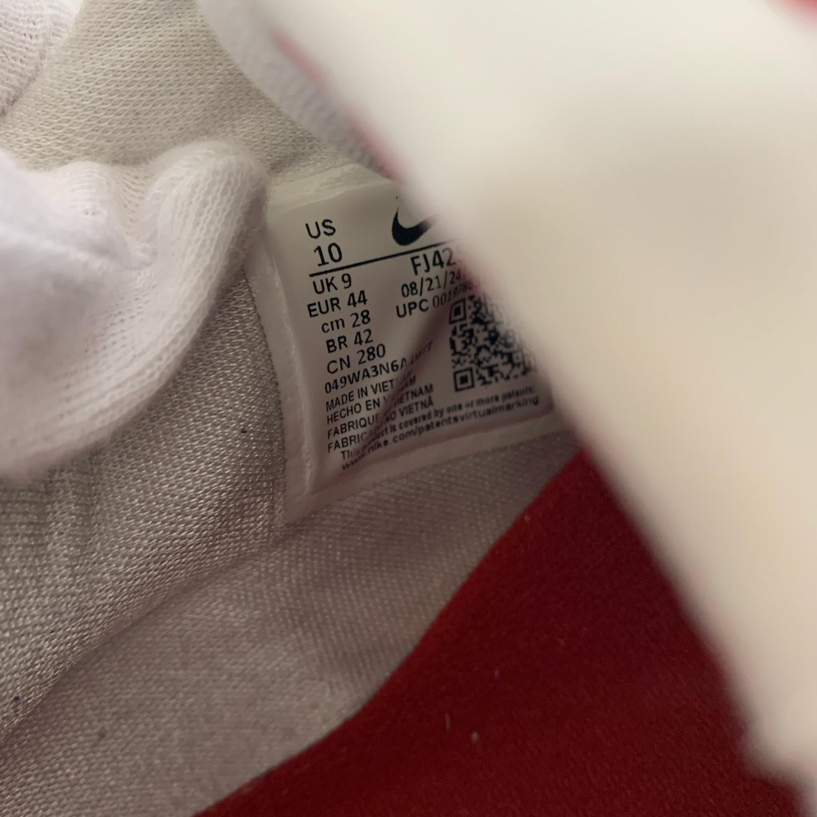 スニーカー Book 1 Cortez 白赤(28cm) 28cm (US10 UK9 1/2 EU46)