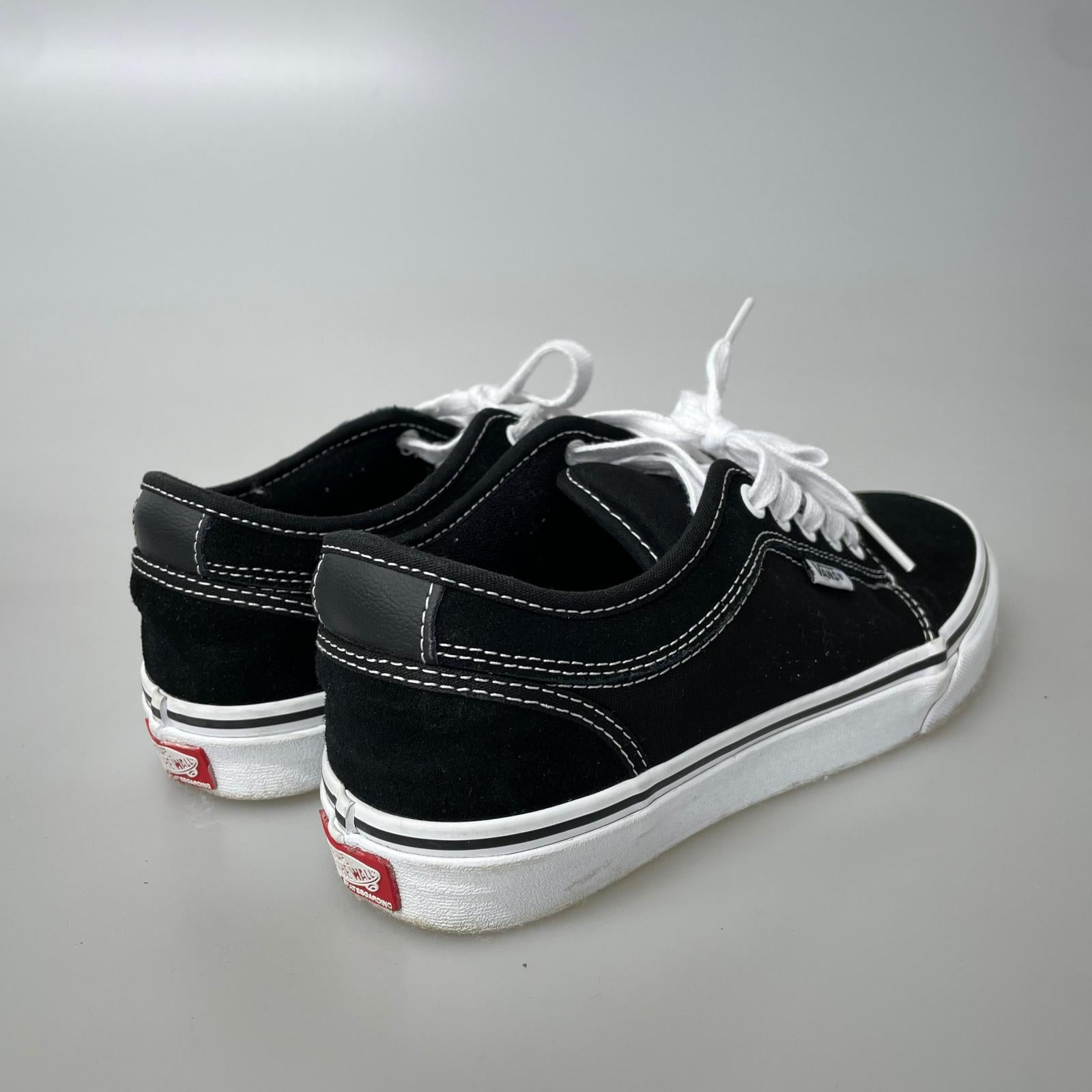 スニーカー Skate Chukka Low (25.0) 25cm (US7 UK6 1/2 EU40) ブラック