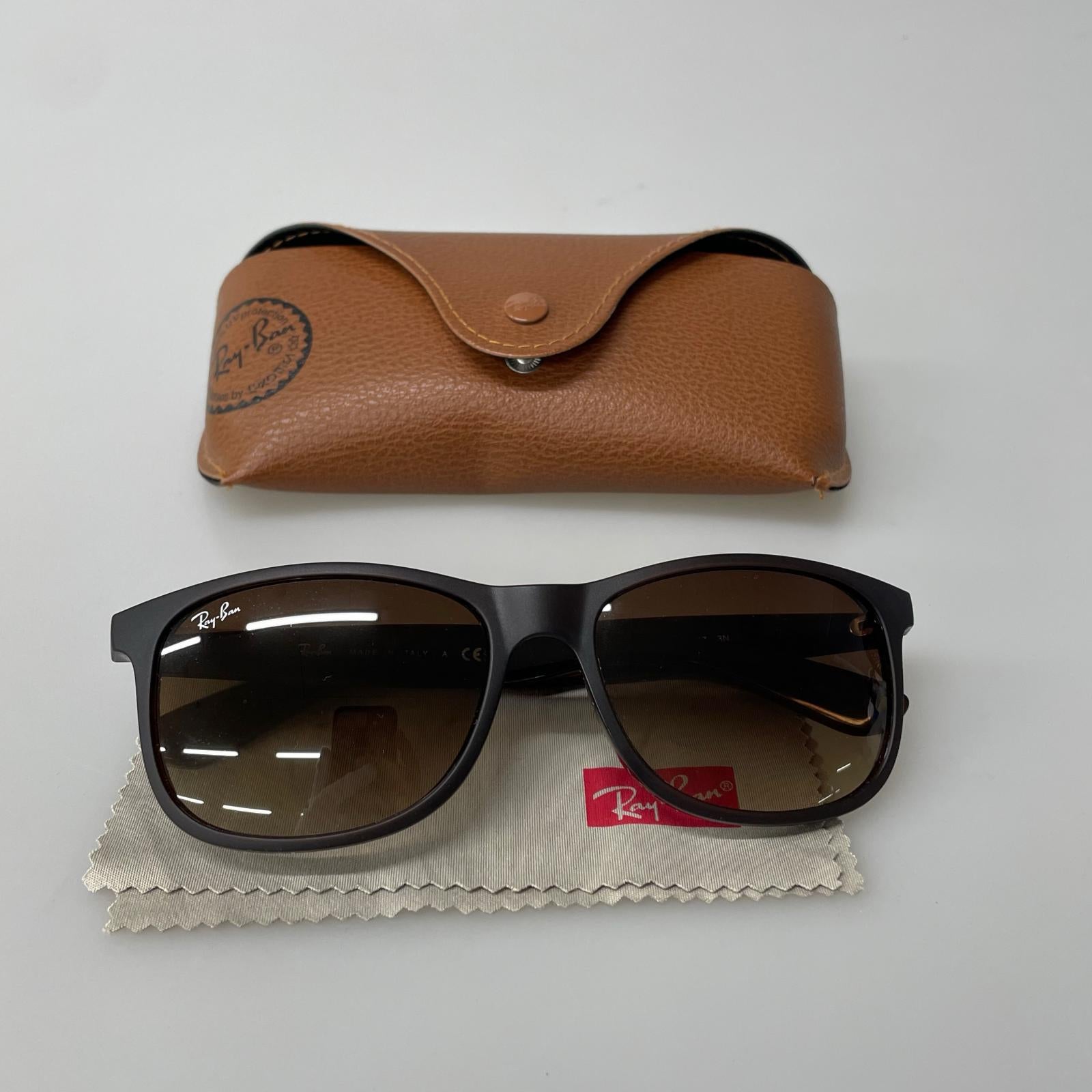 その他アクセサリー Ray-Ban Andy サングラス