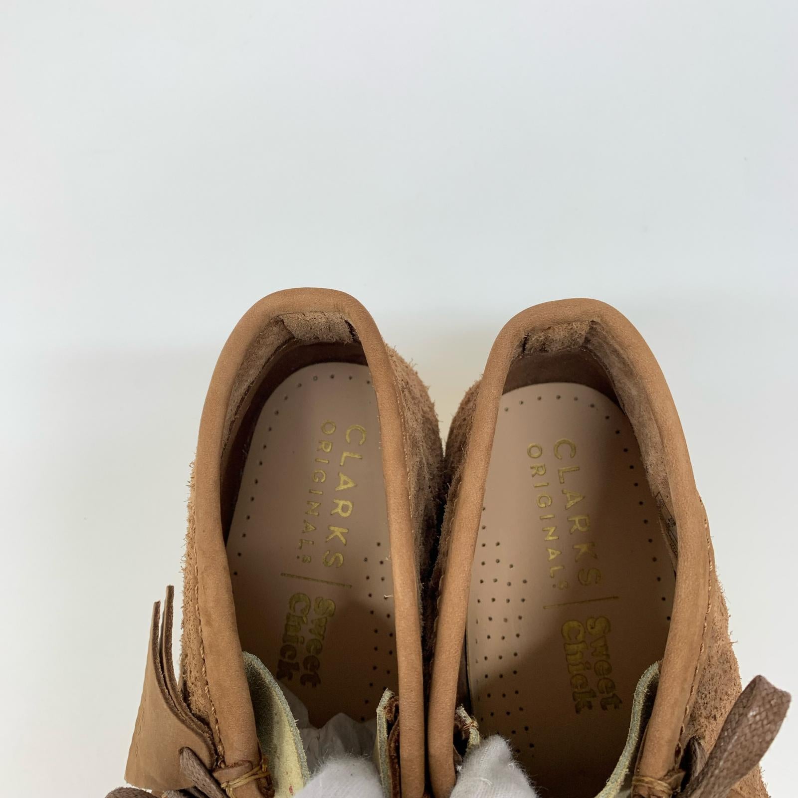 スニーカー Clarks Originals×SWEET CHICK Wallabee Boots 茶 (27) ブラウン