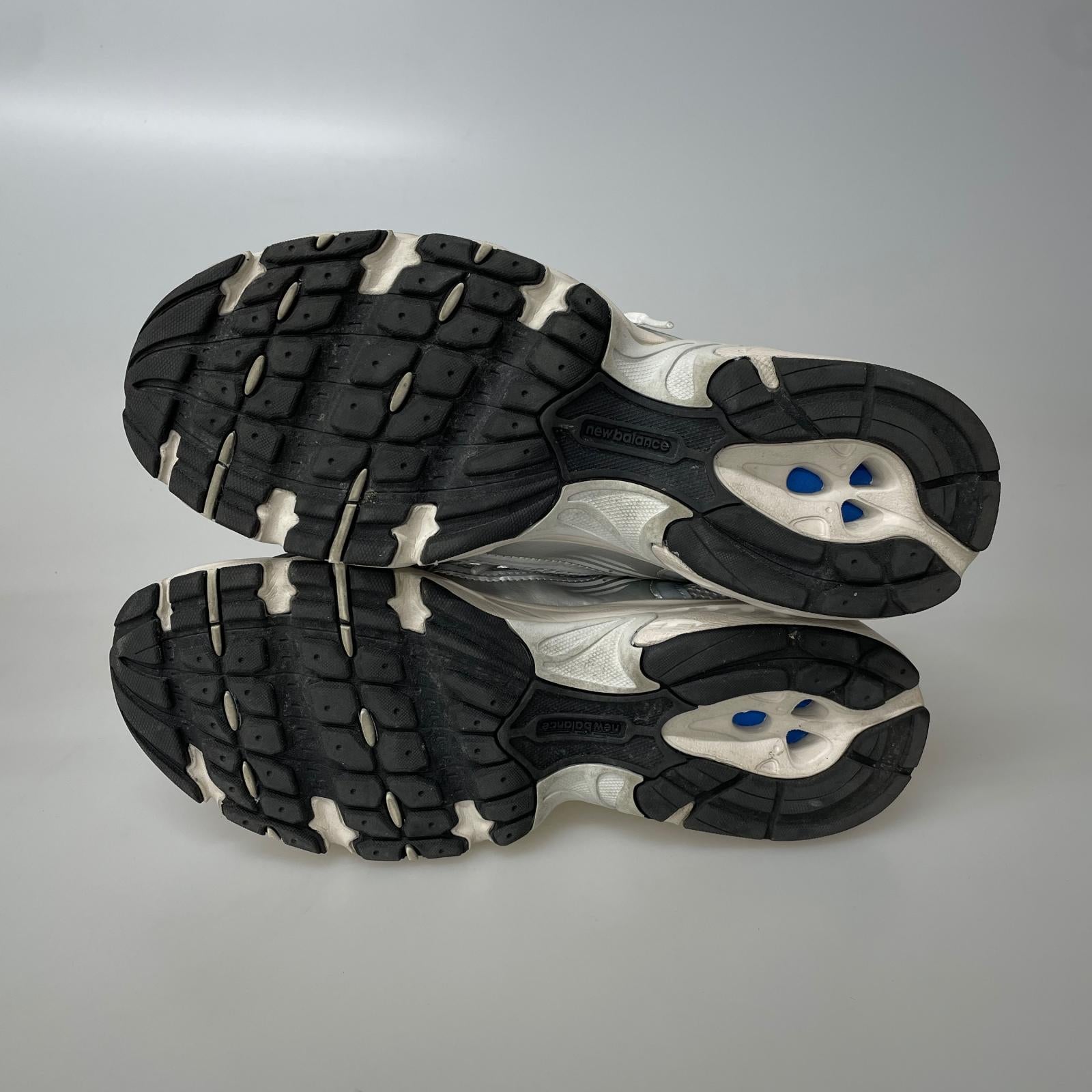 スニーカー シルバー/mr530ka/28cm 28cm (US10 UK9 1/2 EU46)