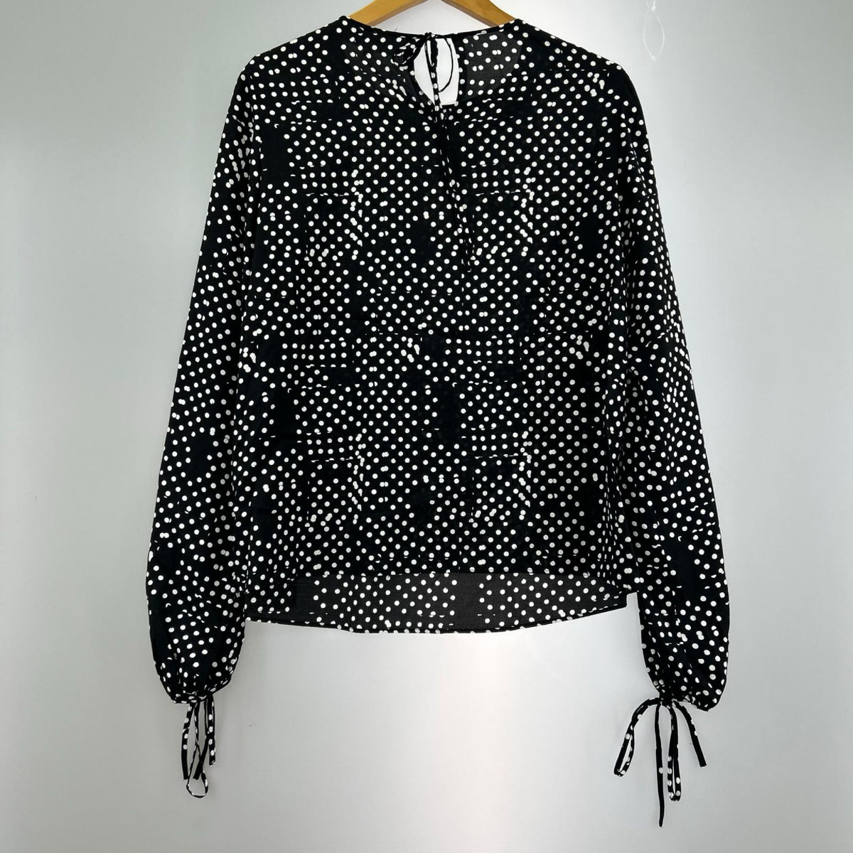 長袖Ｔシャツ J&M DAVIDSON ﾌﾞﾗｳｽ ﾄﾞｯﾄ ﾌﾞﾗｯｸ（8） ブラック